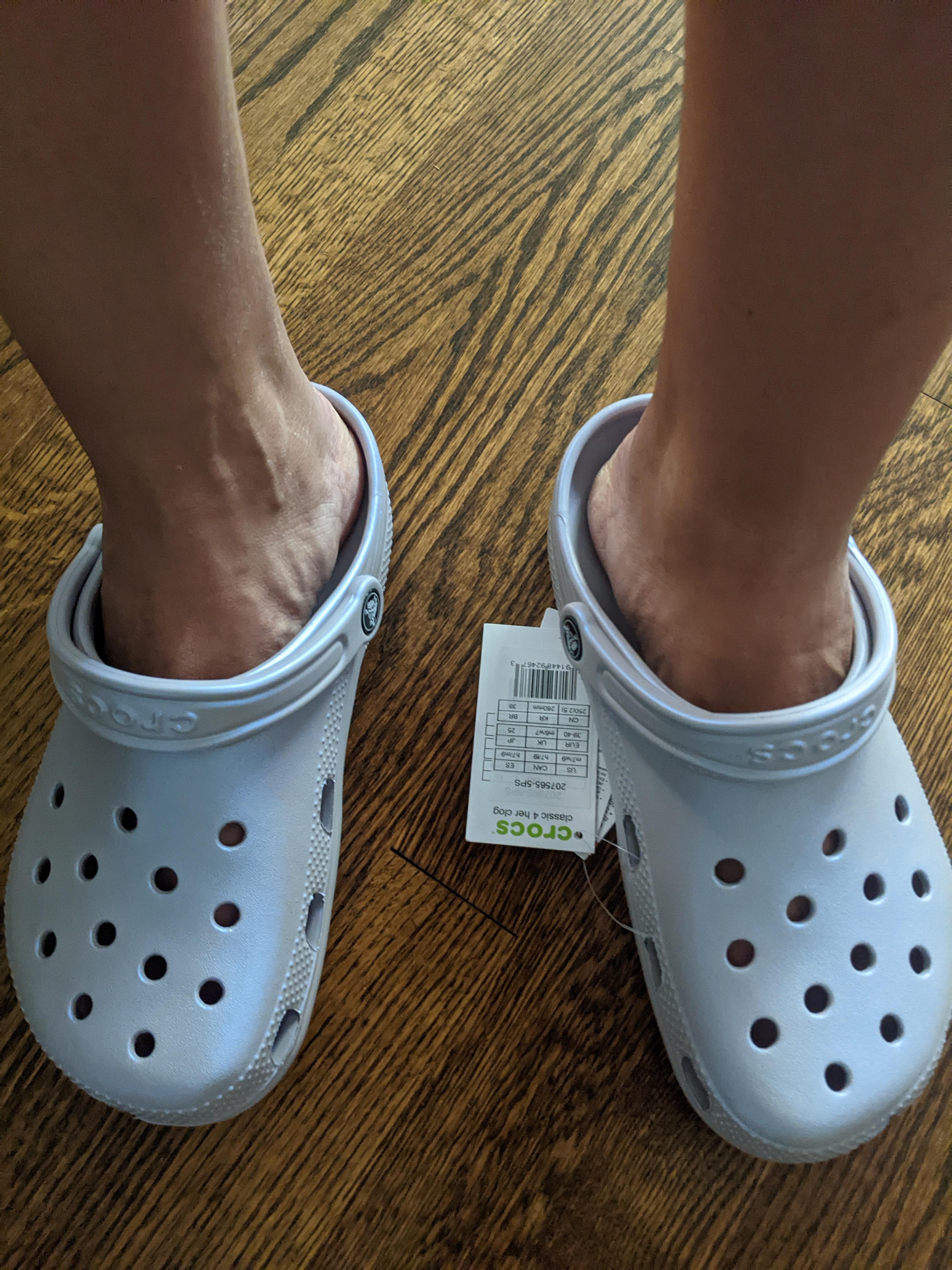 The Top 12 Popular crocs run true to size