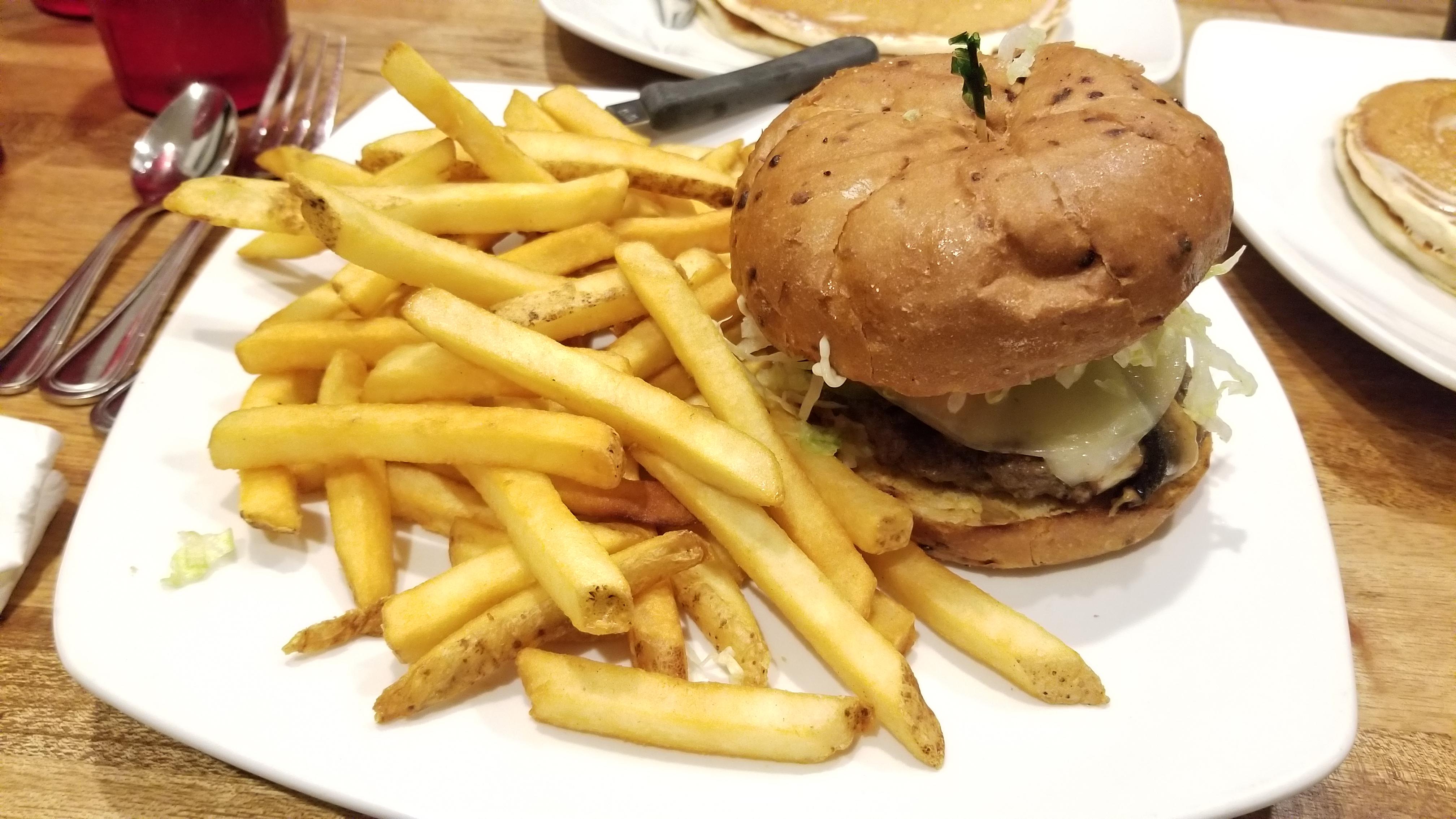 Mushroom burger at in Kirkland, WA r/burgers