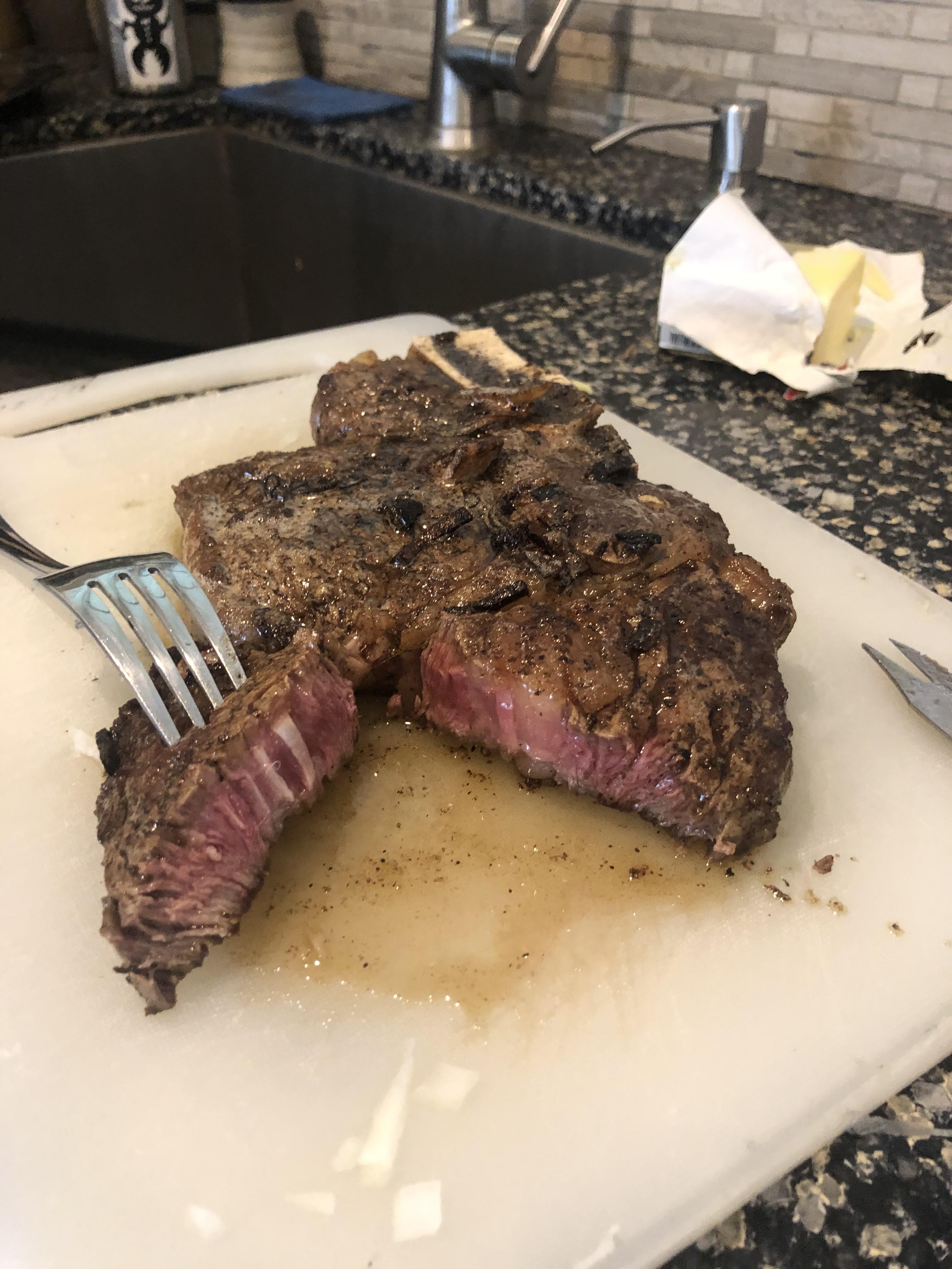Cast iron butterbasted rib eye r/steak