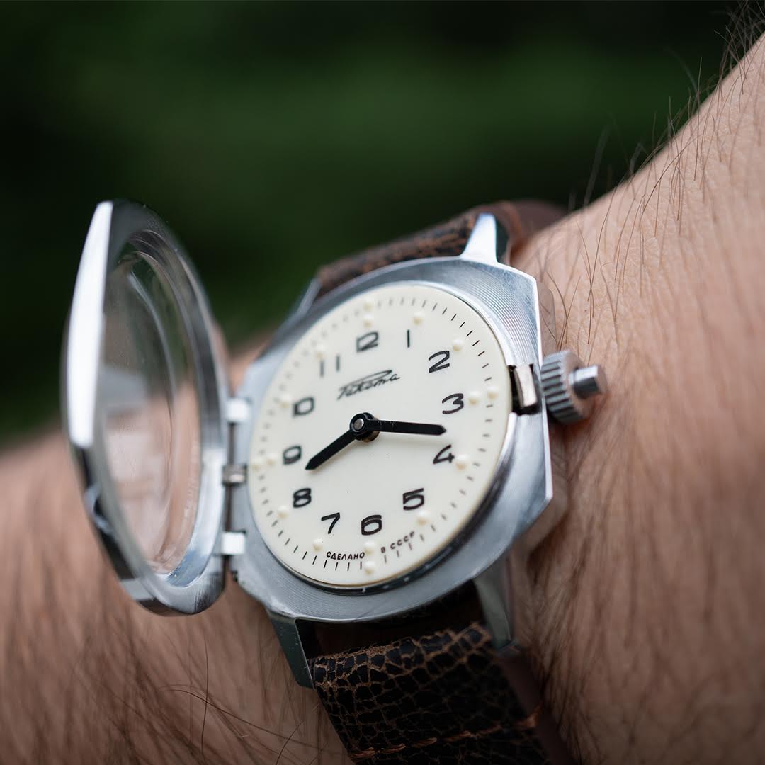[Raketa] A Braille Watch for the Blind r/Watches