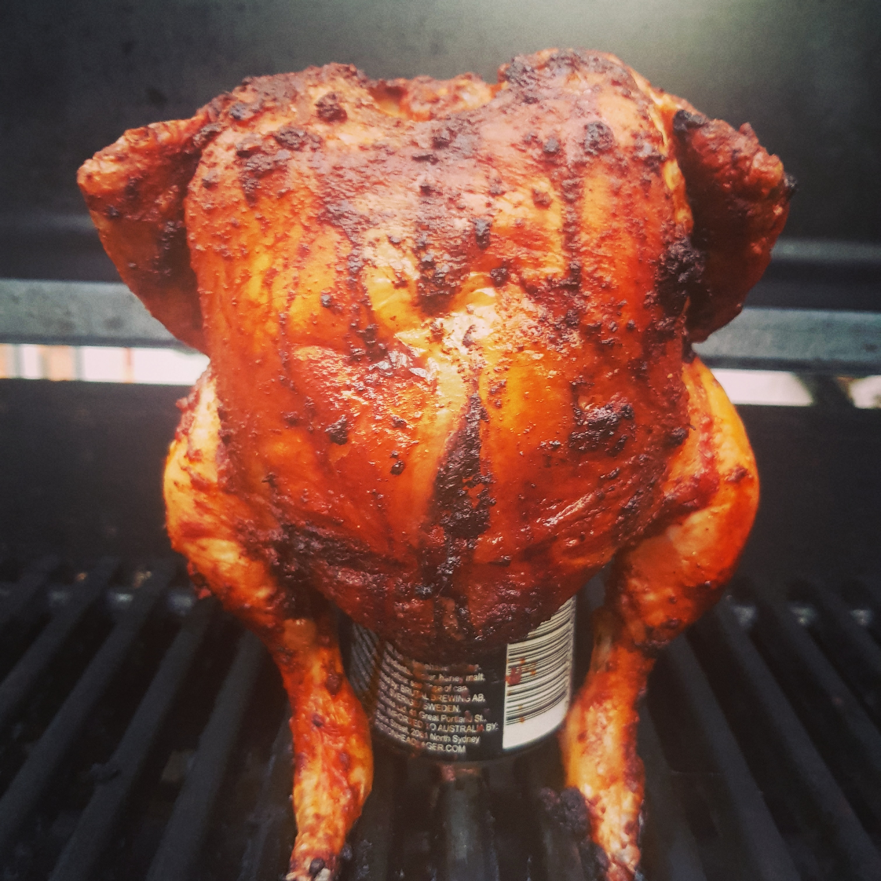 Beer can chicken with smoked paprika rub [OC] r/FoodPorn