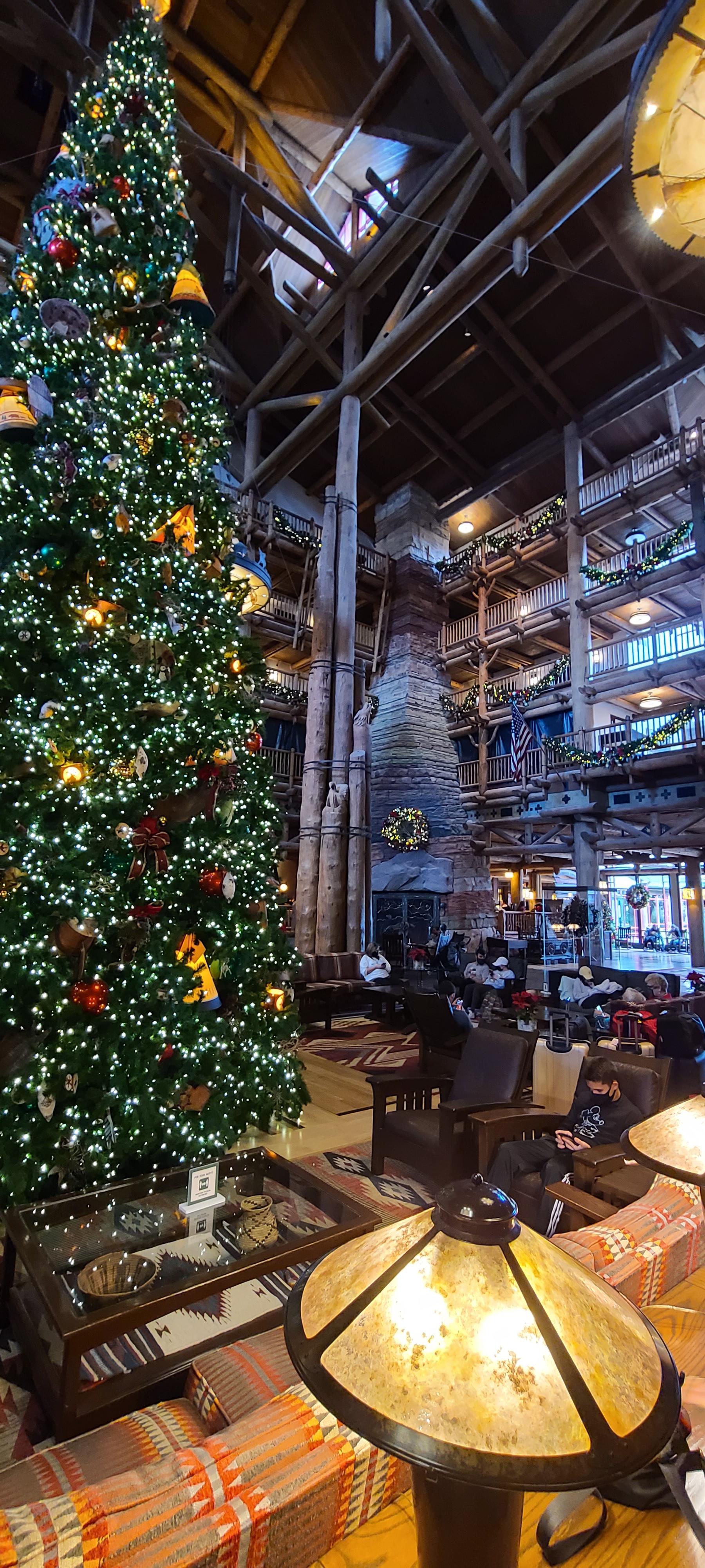 Christmas at the Wilderness Lodge r/WaltDisneyWorld