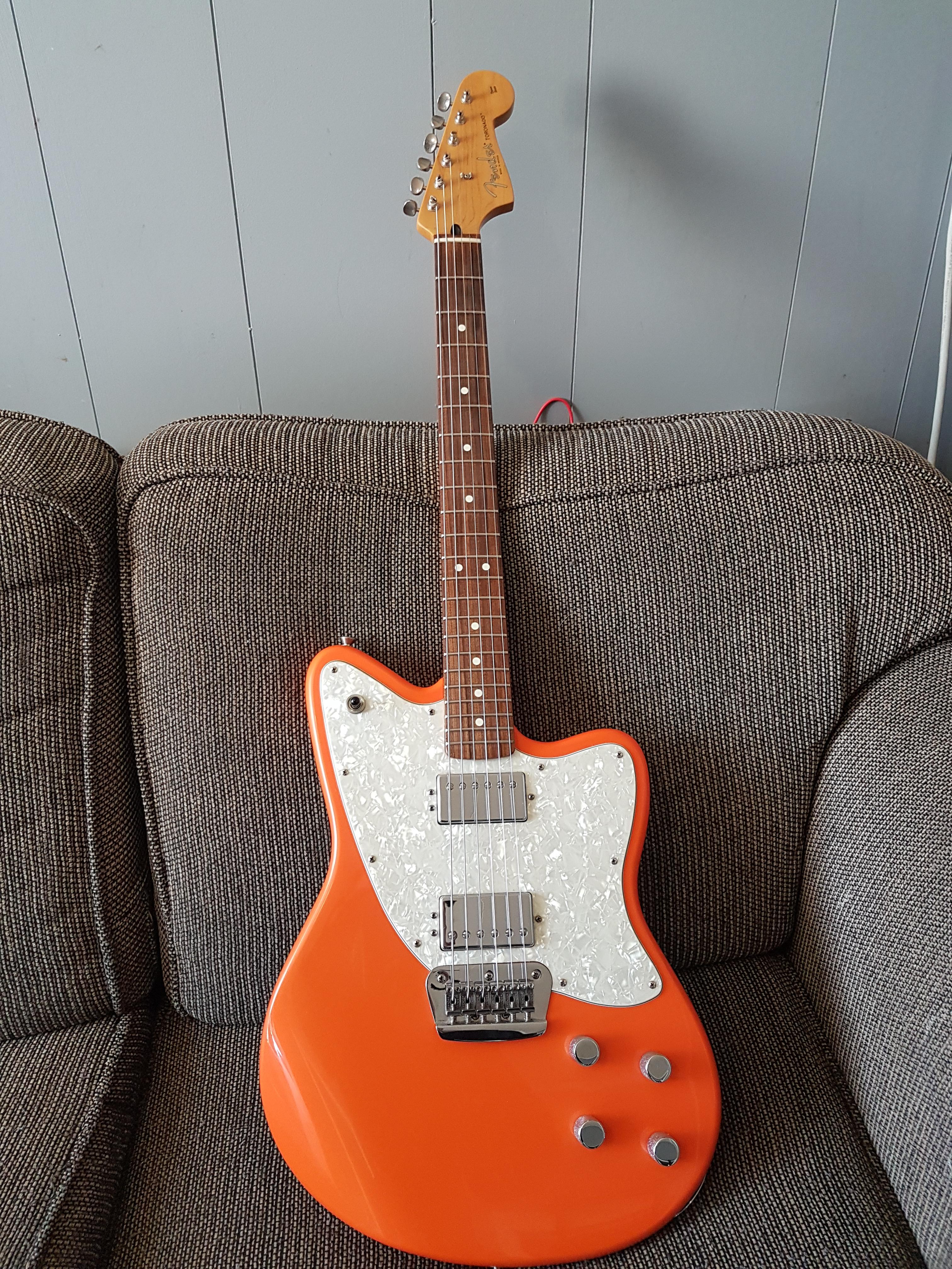 Just scored this beaut. Anyone got any info? It's a MIM Fender Toronado