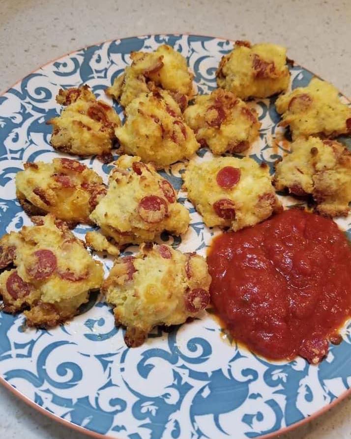 Keto Pepperoni Pizza Bites 🍕 LowCarbSnacks