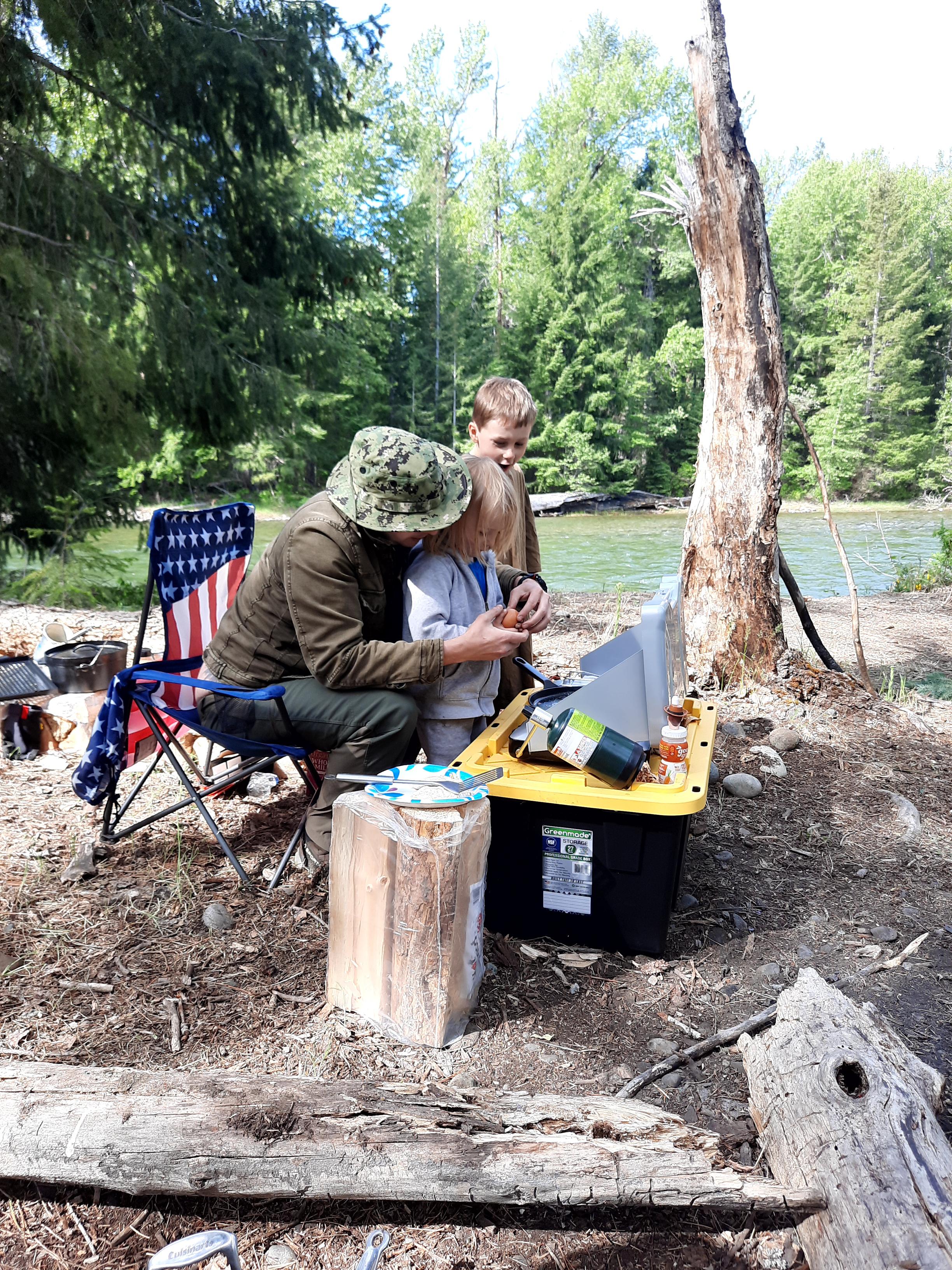 CLE ELUM Washington State along the river . My buddy Dingman teaches my