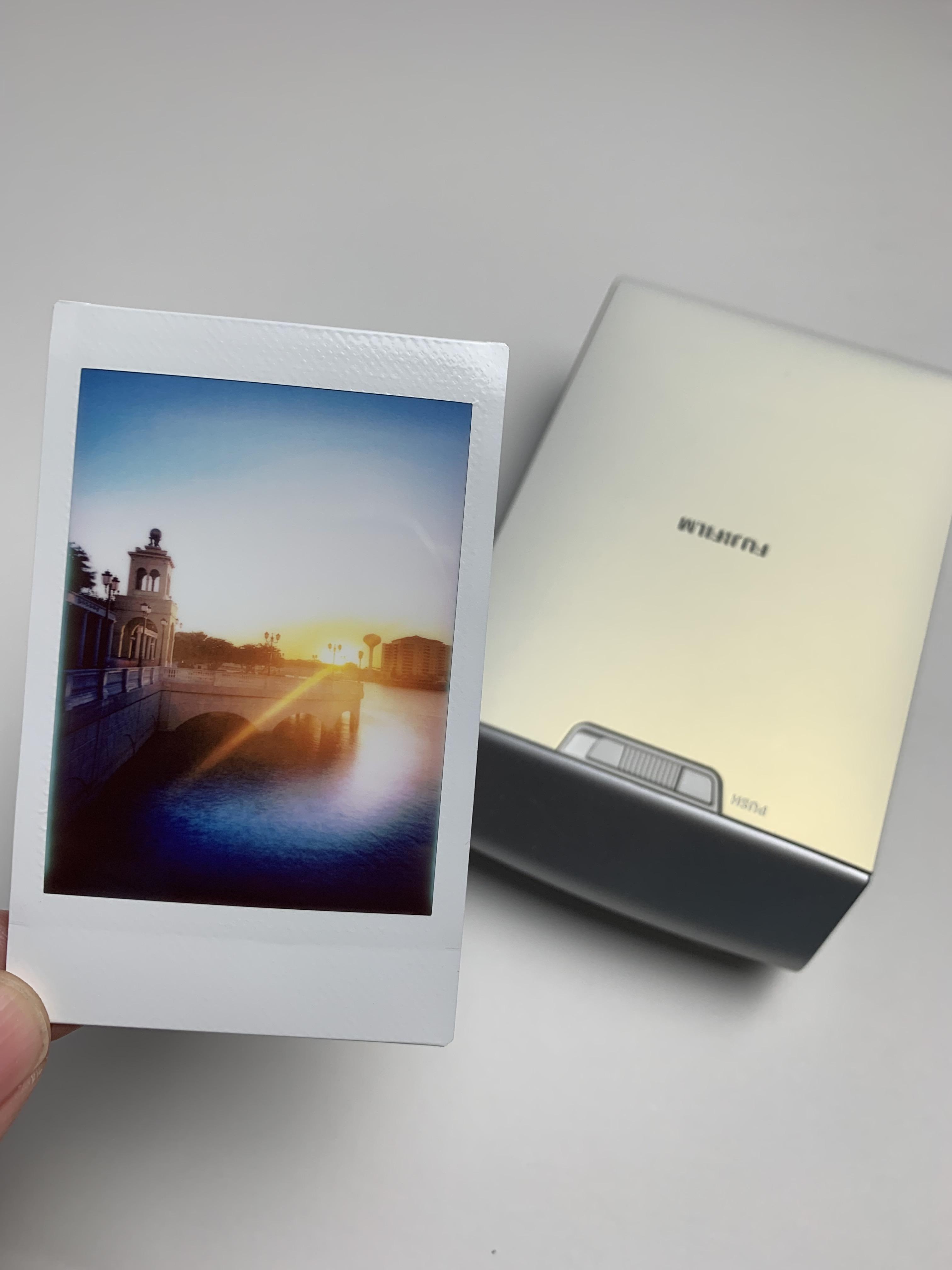 iPhone / Instax printer instax