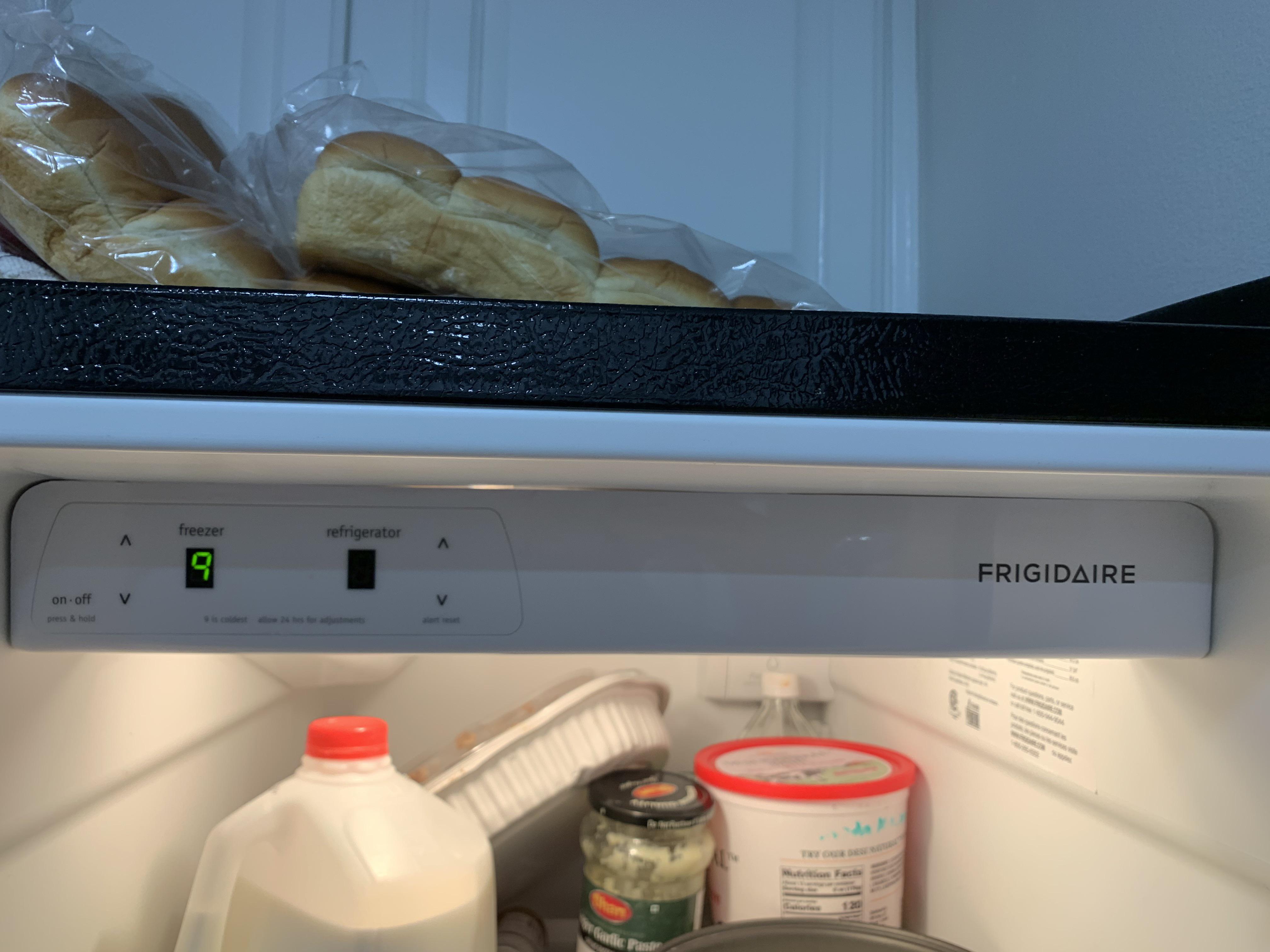 Beeping noise in Frigidaire sets to 1 and items in freezer melting