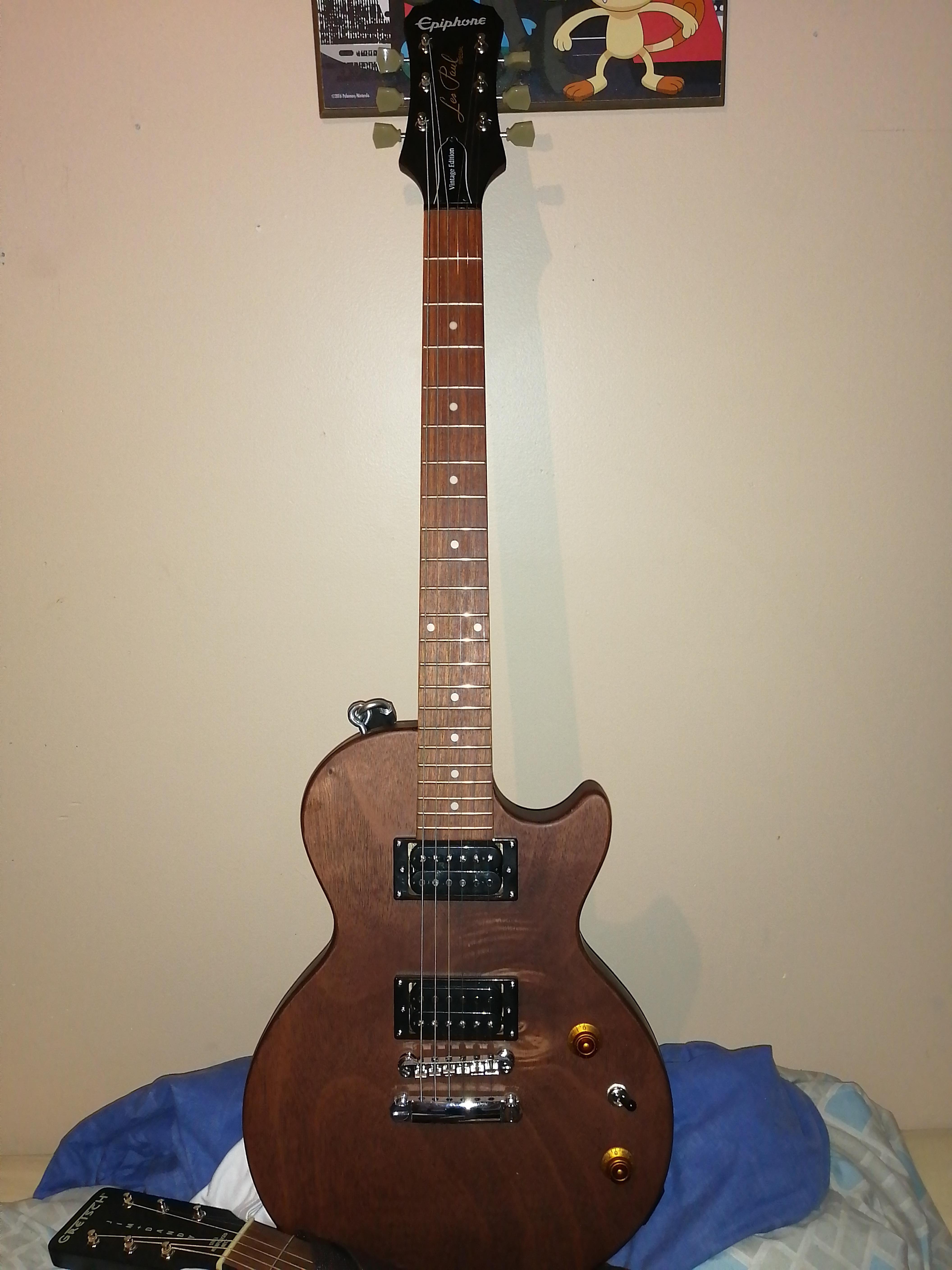 Custom epi Les Paul VE, upgraded machine heads, knobs and pots, strap