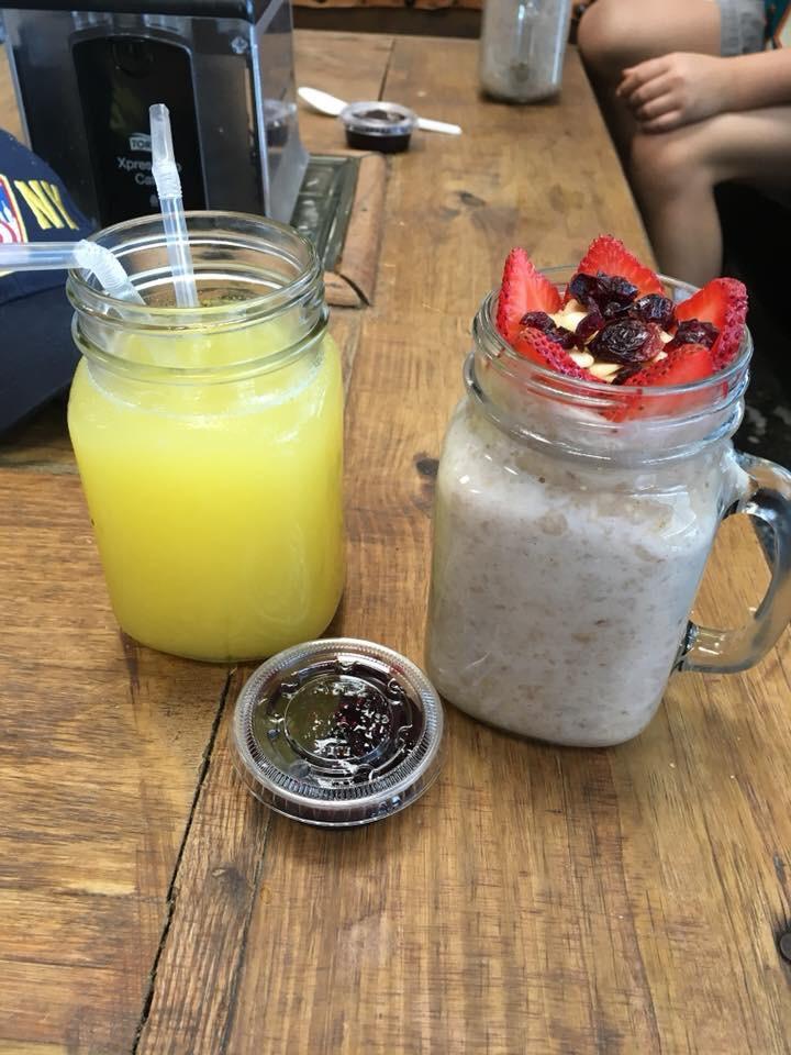 [I ate] Oatmeal with fresh squeezed orange juice r/food
