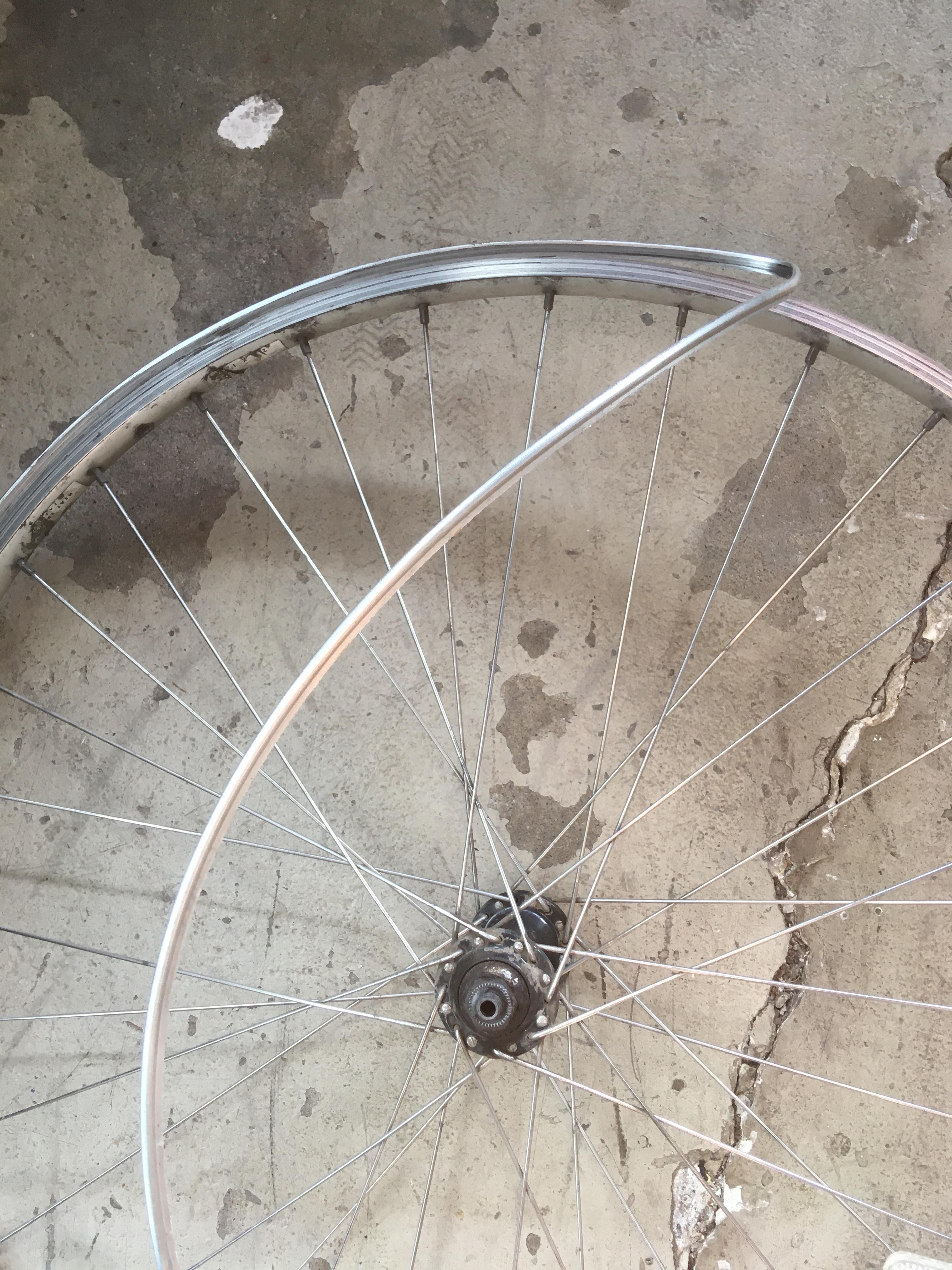 Something something rim wear indicator r/Justridingalong