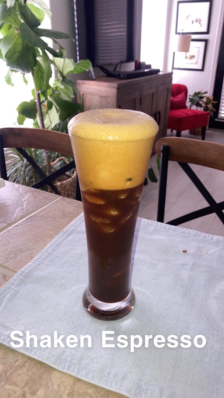 A delicious French Roast double shot shaken with ice. r/espresso