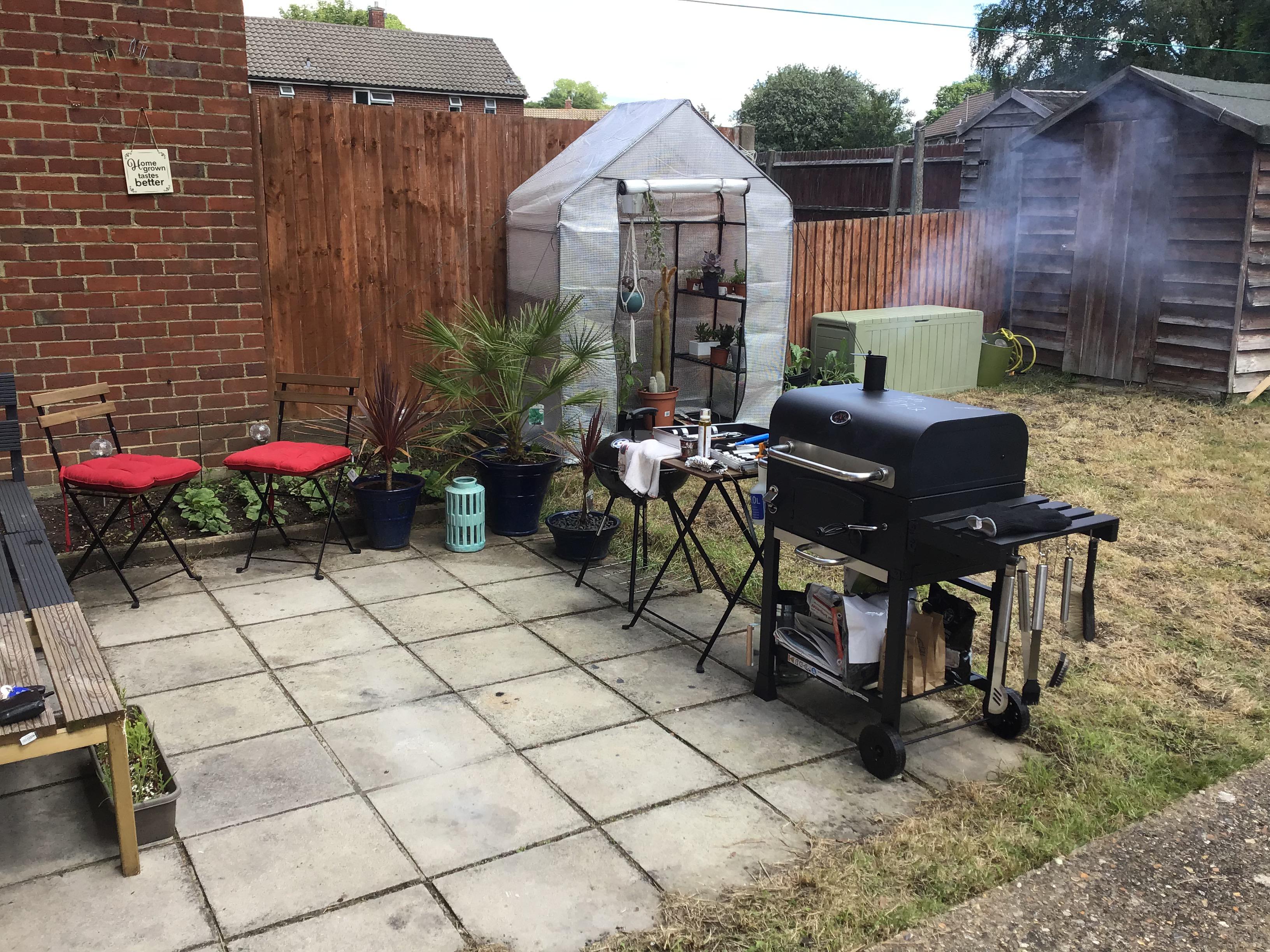 2 months ago I’d used nothing but a disposable BBQ. Today I’m smoking