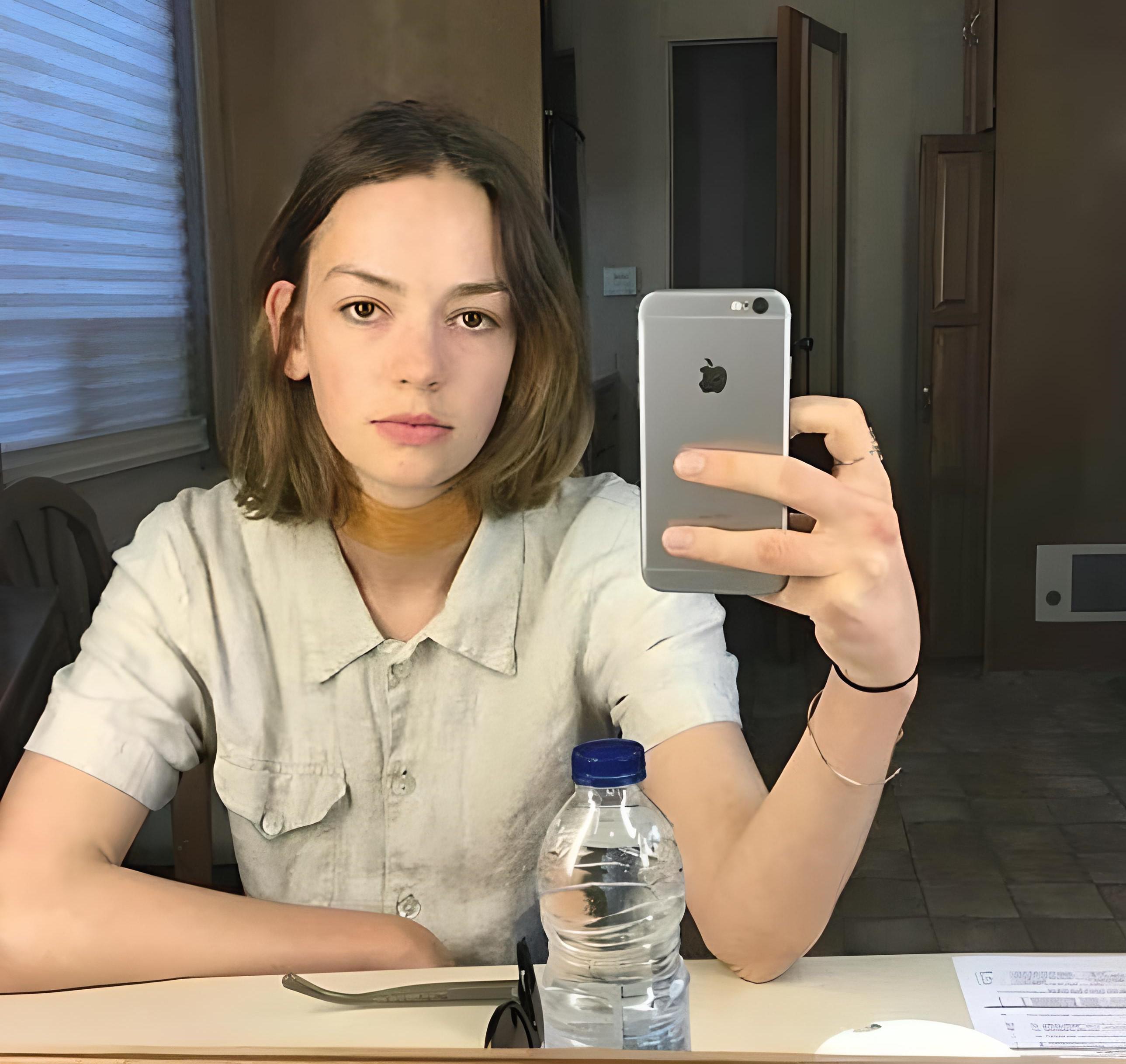 Brigette LundyPaine FamousFaces