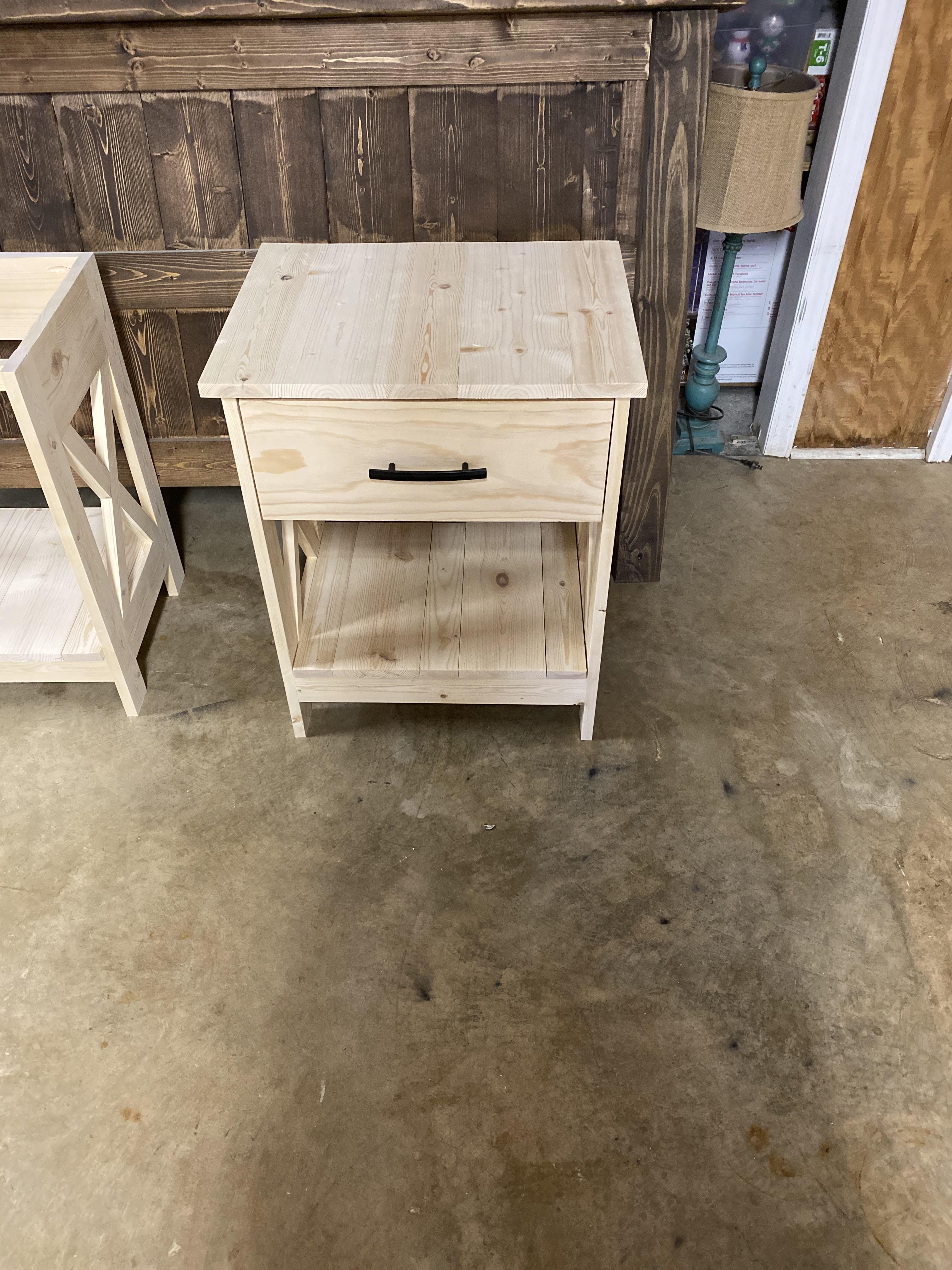 Made nightstands to match the bed r/BeginnerWoodWorking