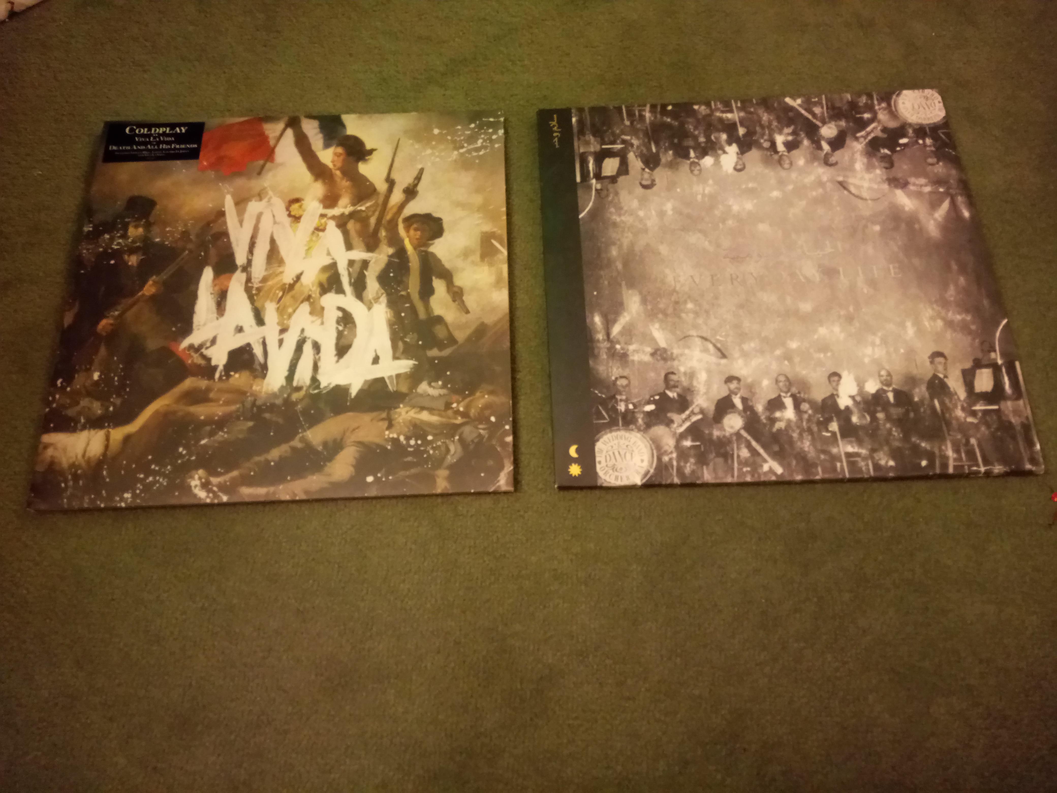 Some great presents this year! Merry Christmas everyone 🎄 r/Coldplay