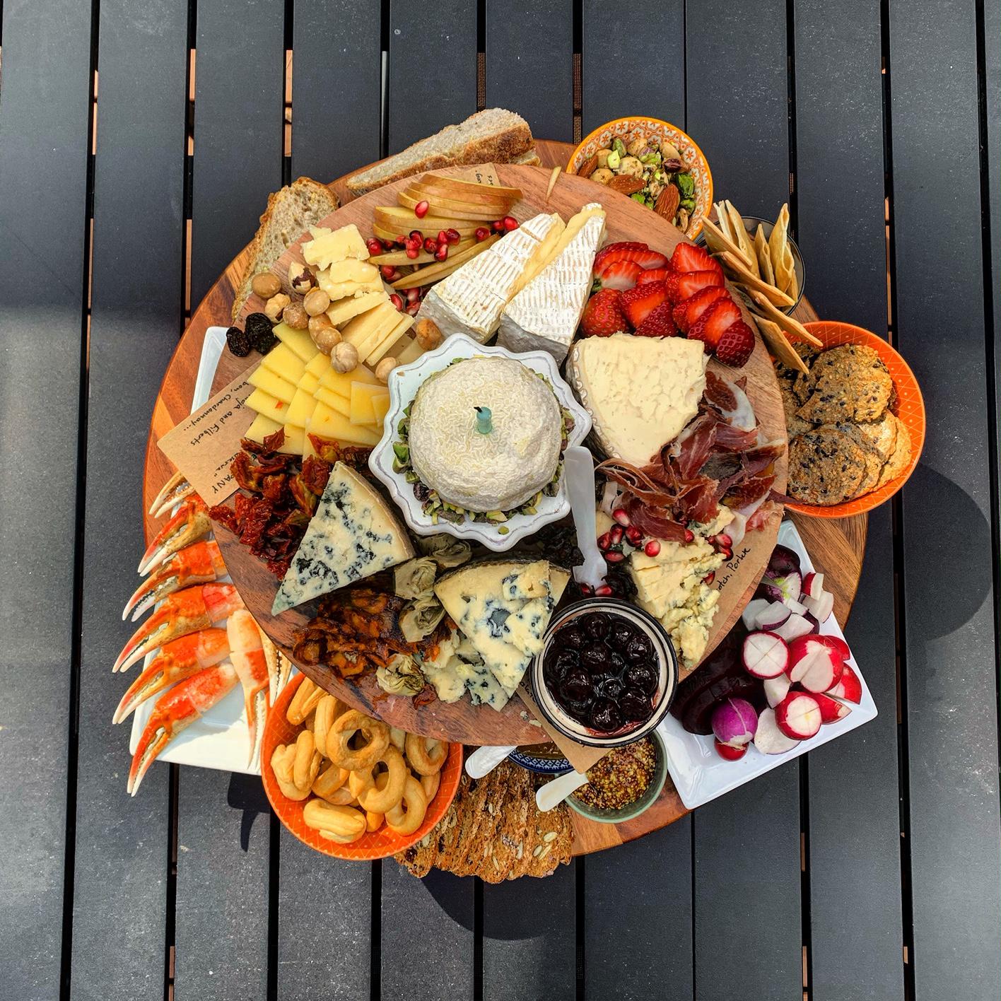 [HOMEMADE] Cheese and Meat Assortment r/food