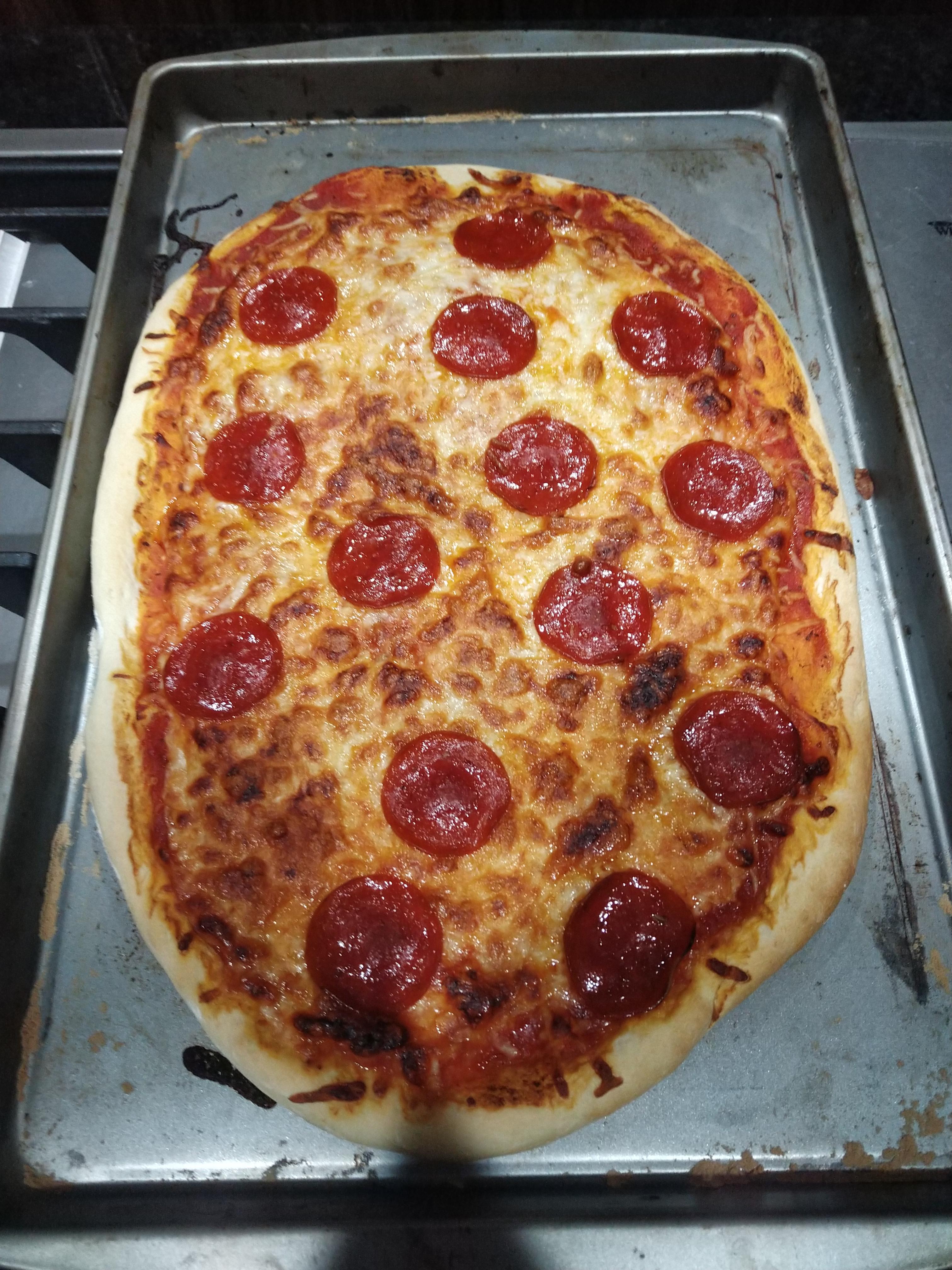 [Homemade] pepperoni pizza r/food