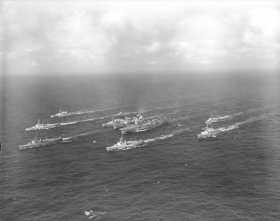 Royal Canadian Navy Carrier Group 1966 [960x758] r/WarshipPorn