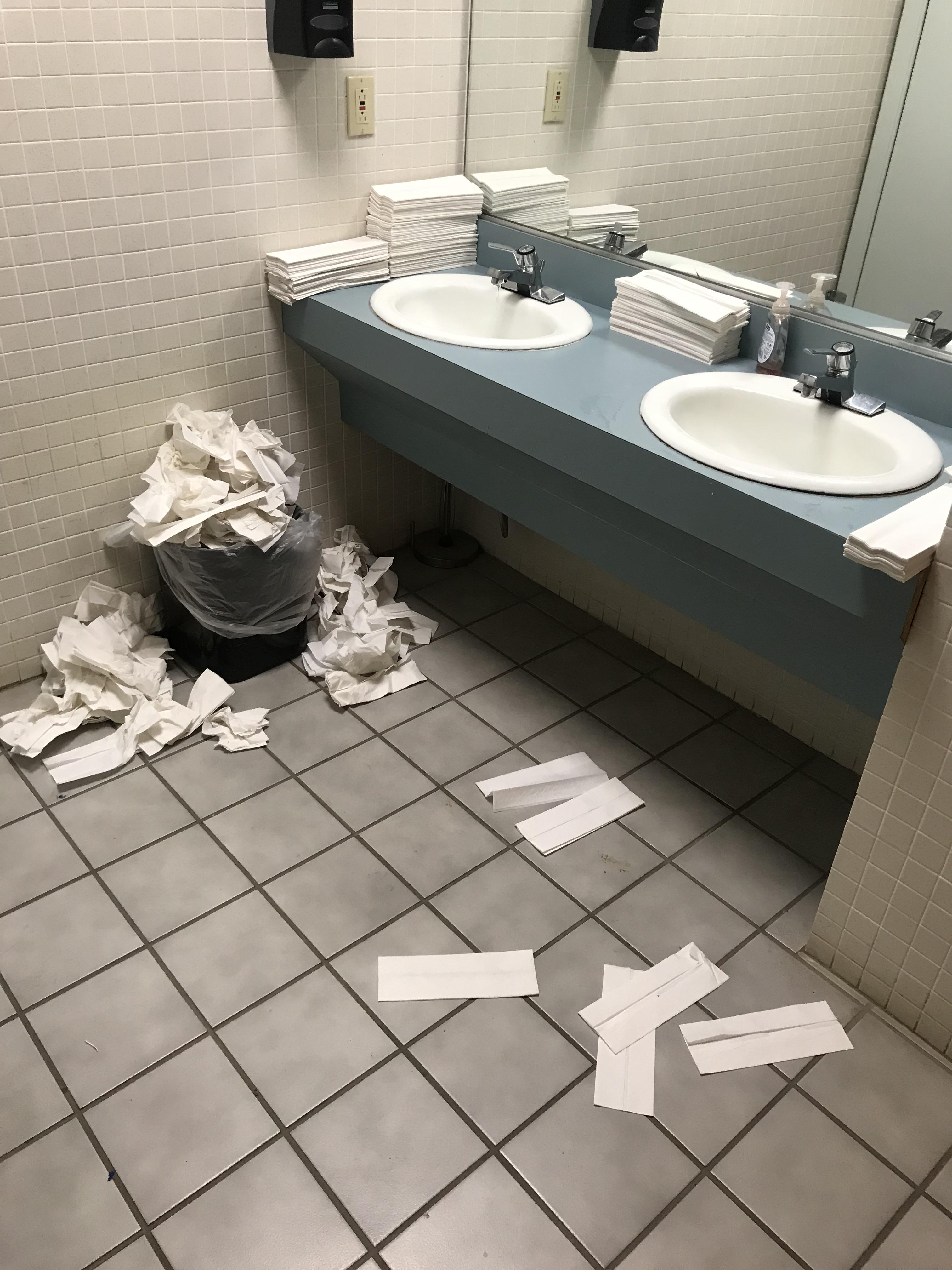 Bathroom at work r/mildlyinfuriating