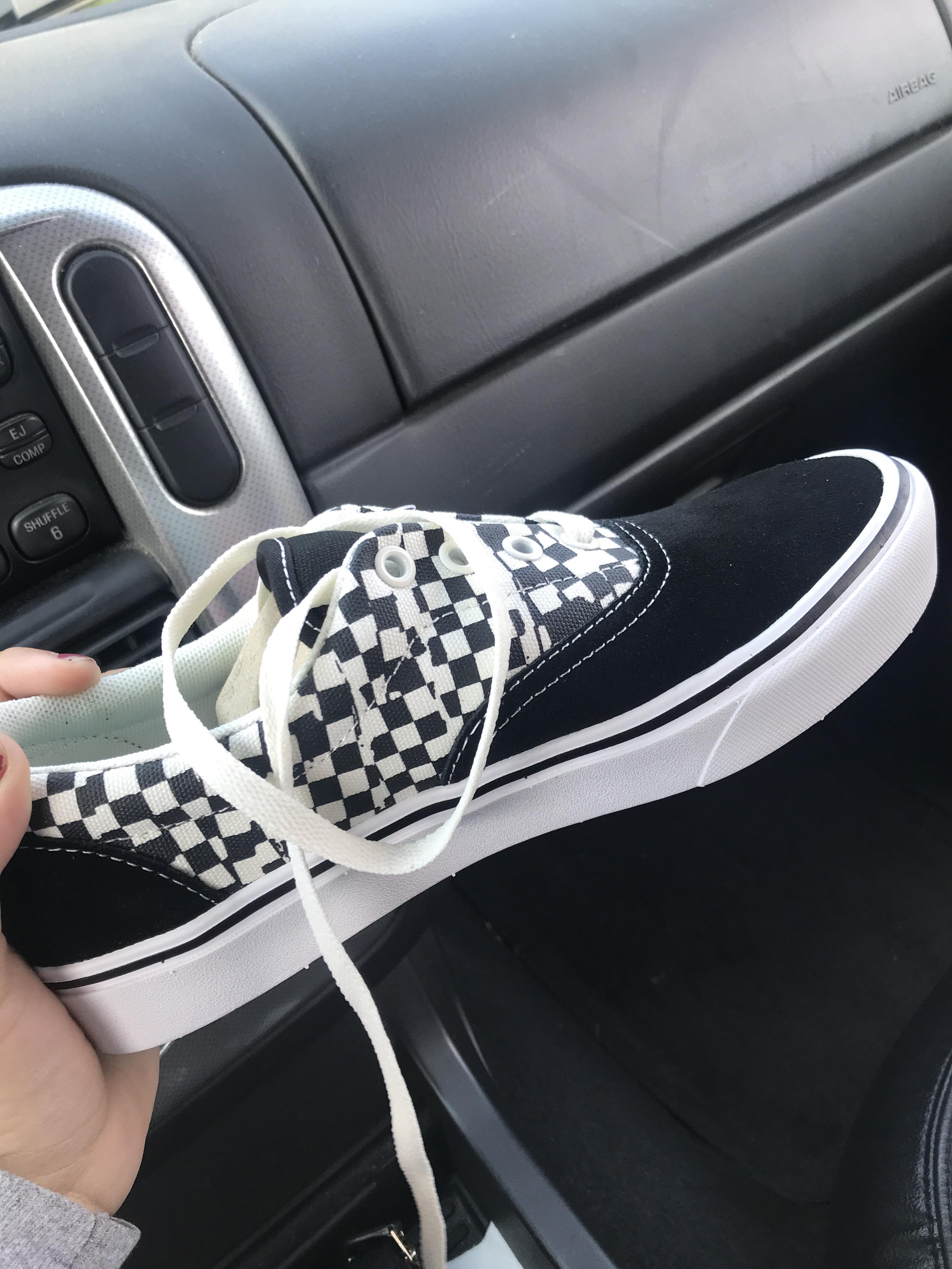 Not sure how I got my second surprise package from Vans Family, but yay for new shoes! Too bad