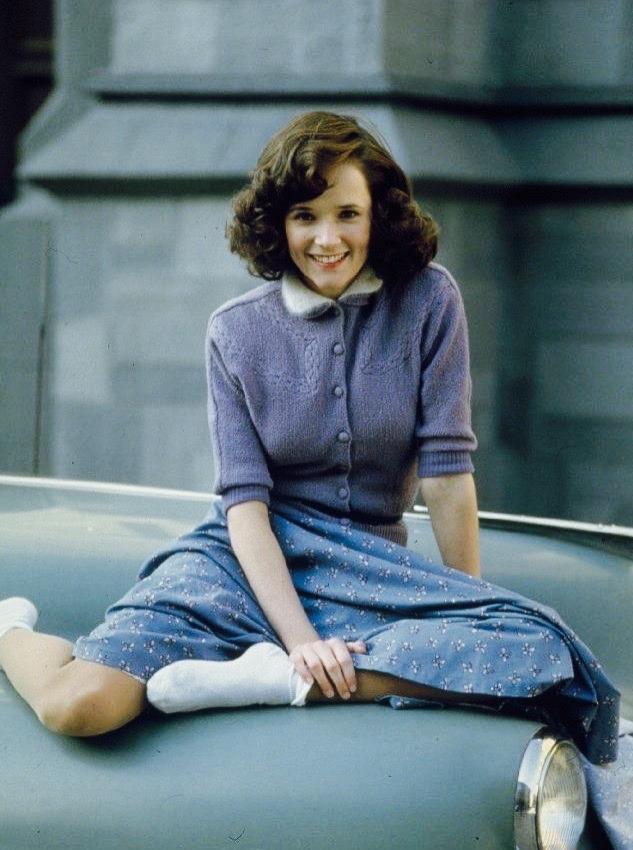 Lea Thompson in 'Back to the Future' (1985) OldSchoolCool