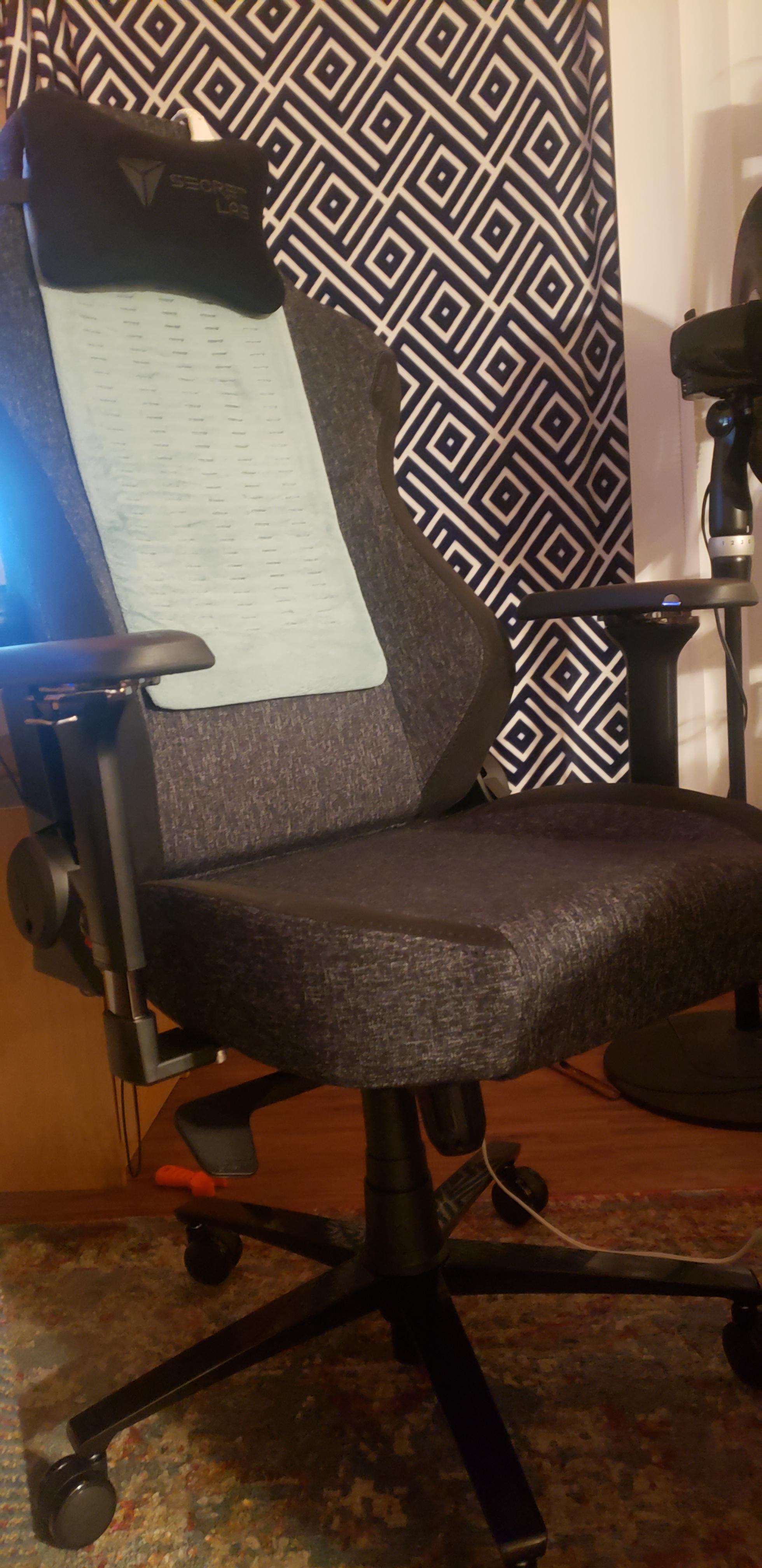 secretlab Why So Wobbly Though? r/secretlab