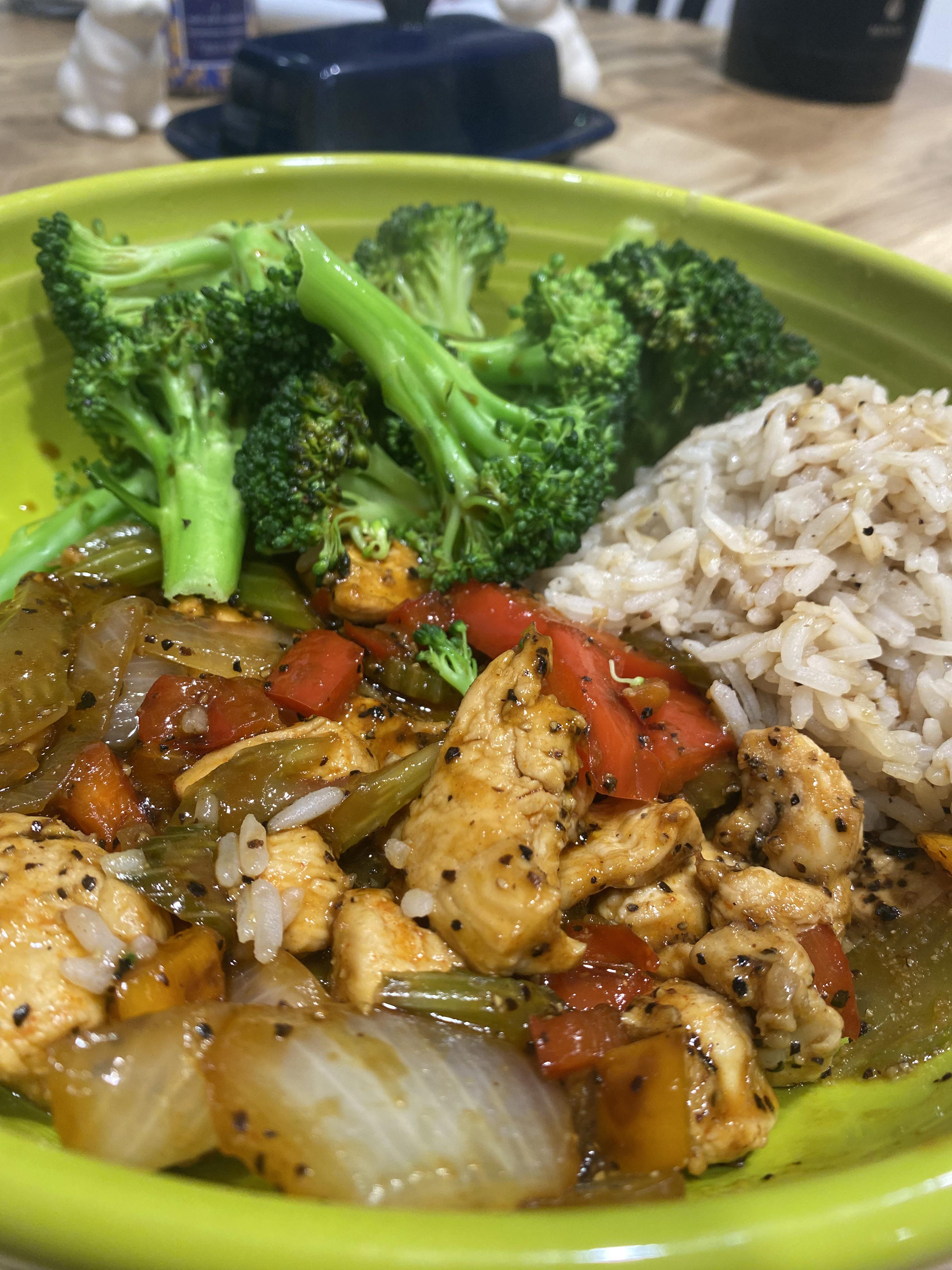 Black Pepper Teriyaki Chicken Bowl. A high volume dinner with only 710