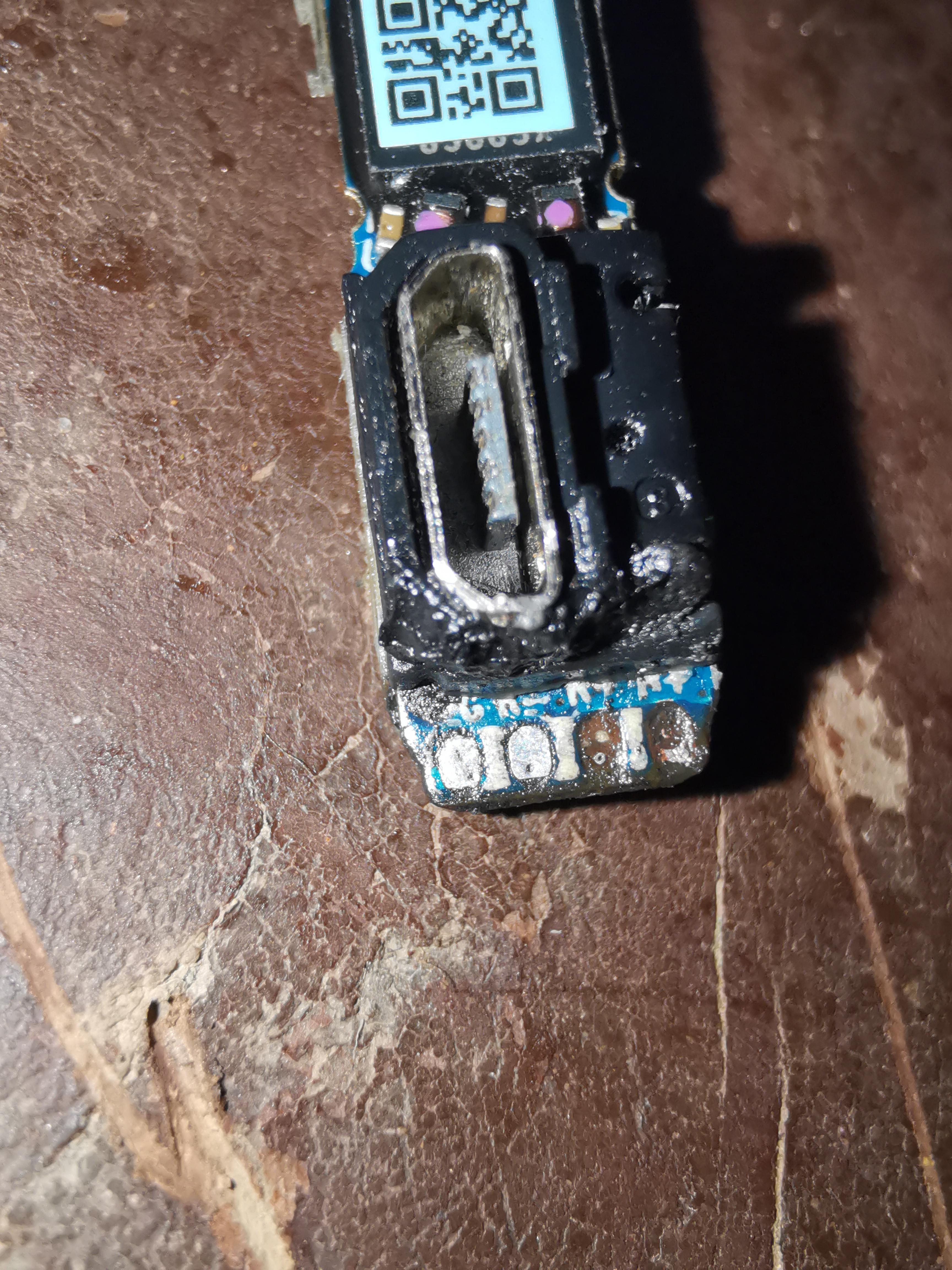 Ripped off solder pad during soldering, please help! now solder is not