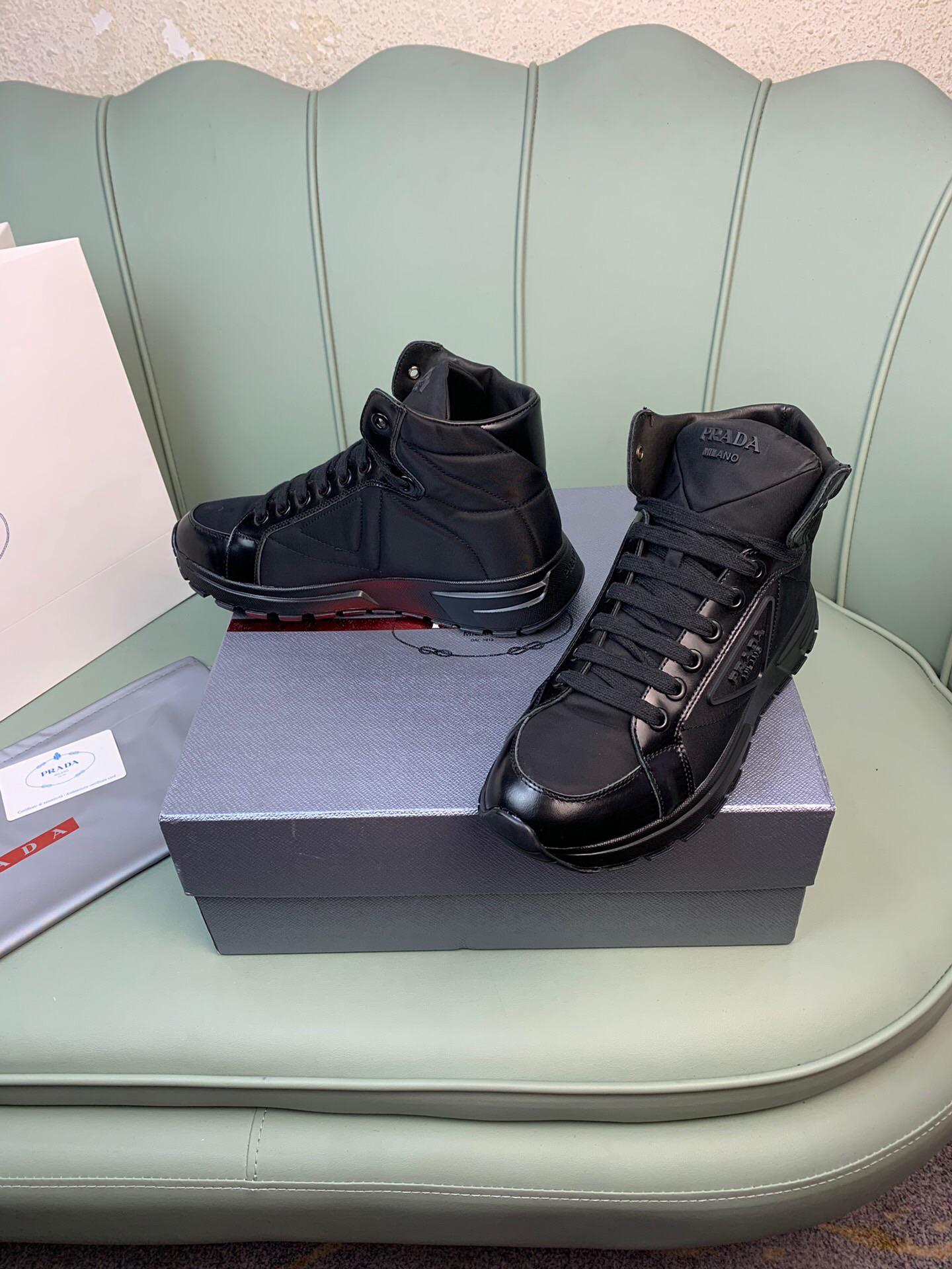 ️ Prada Boots r/Replica