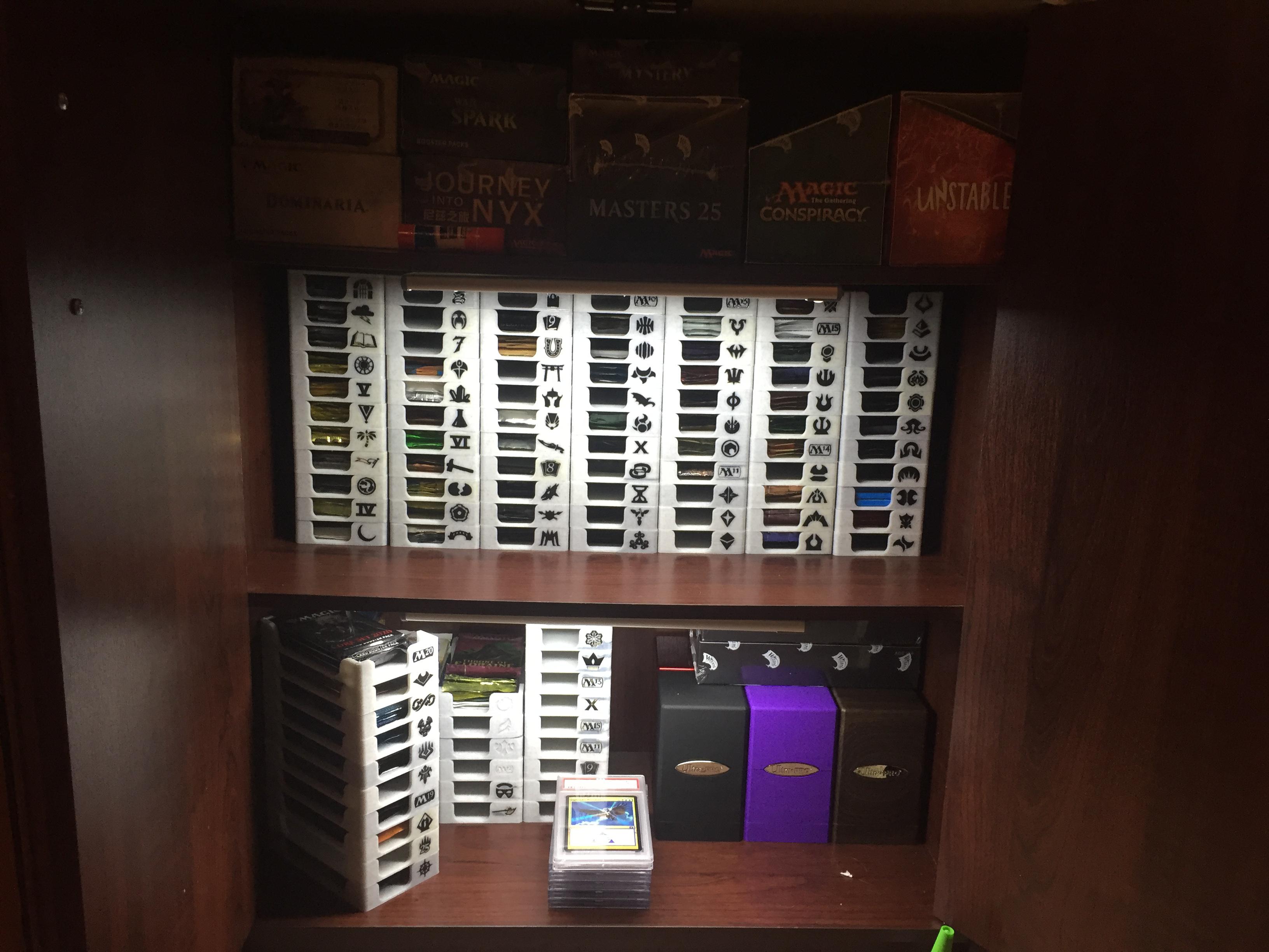 3D printed Magic The Gathering booster pack holders r/3Dprinting