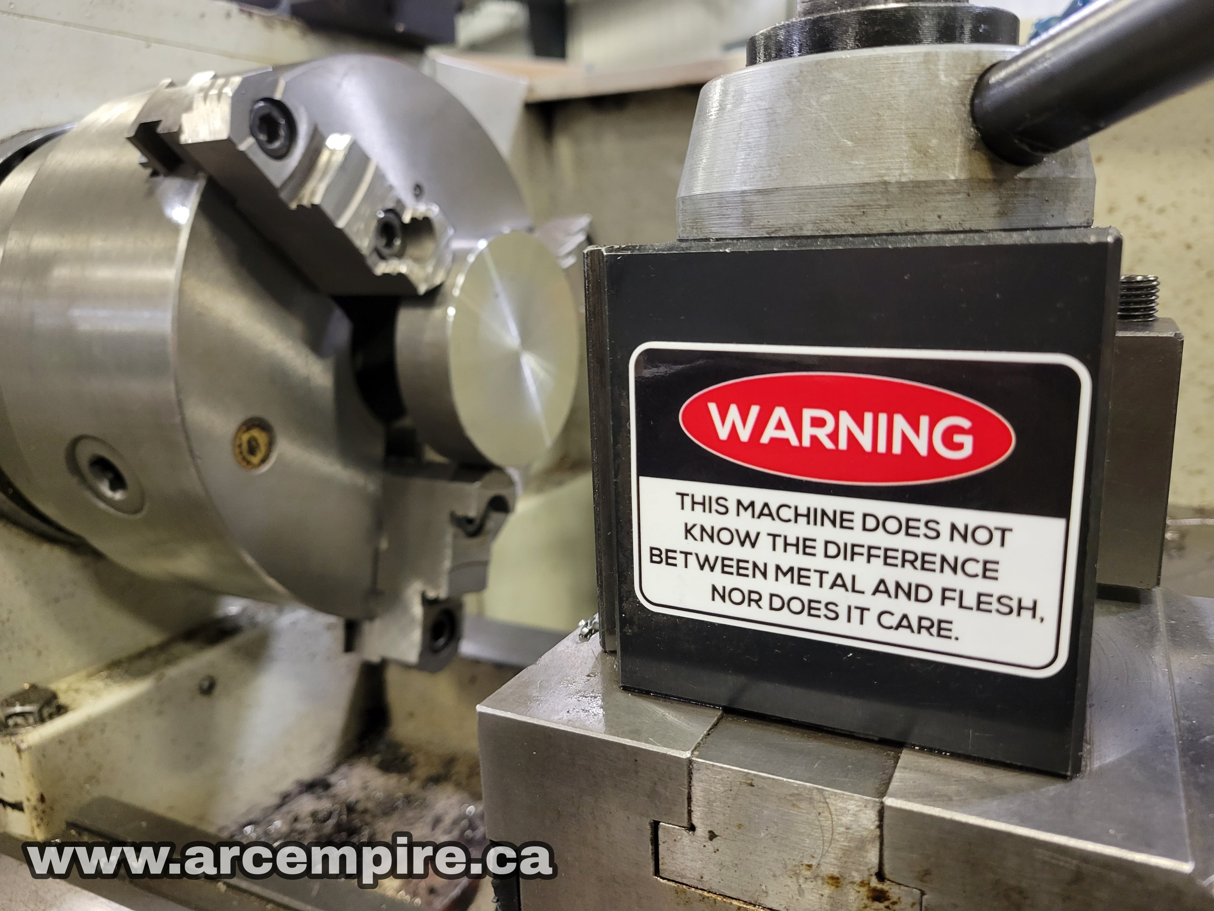 Scary lathe warning r/ScarySigns