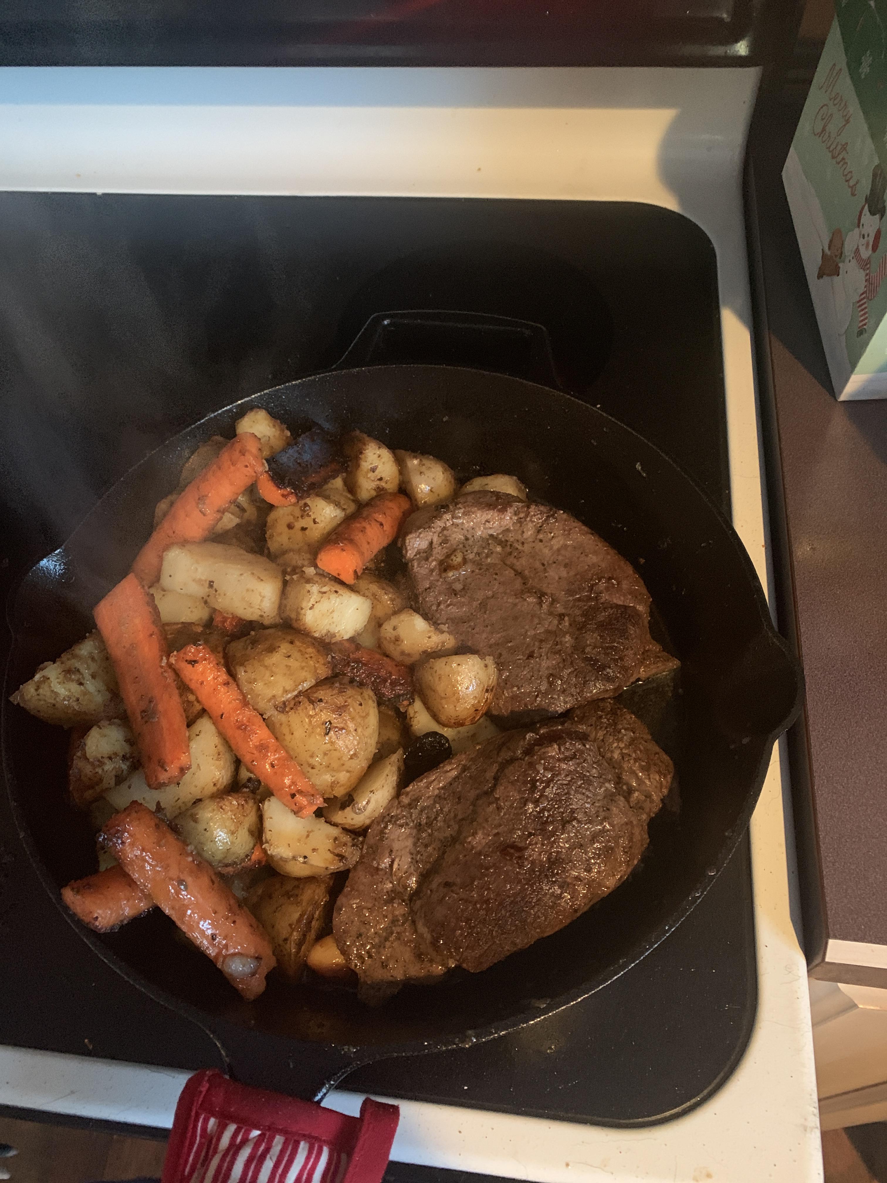 Pan fried moose steak! My first attempt! r/castiron