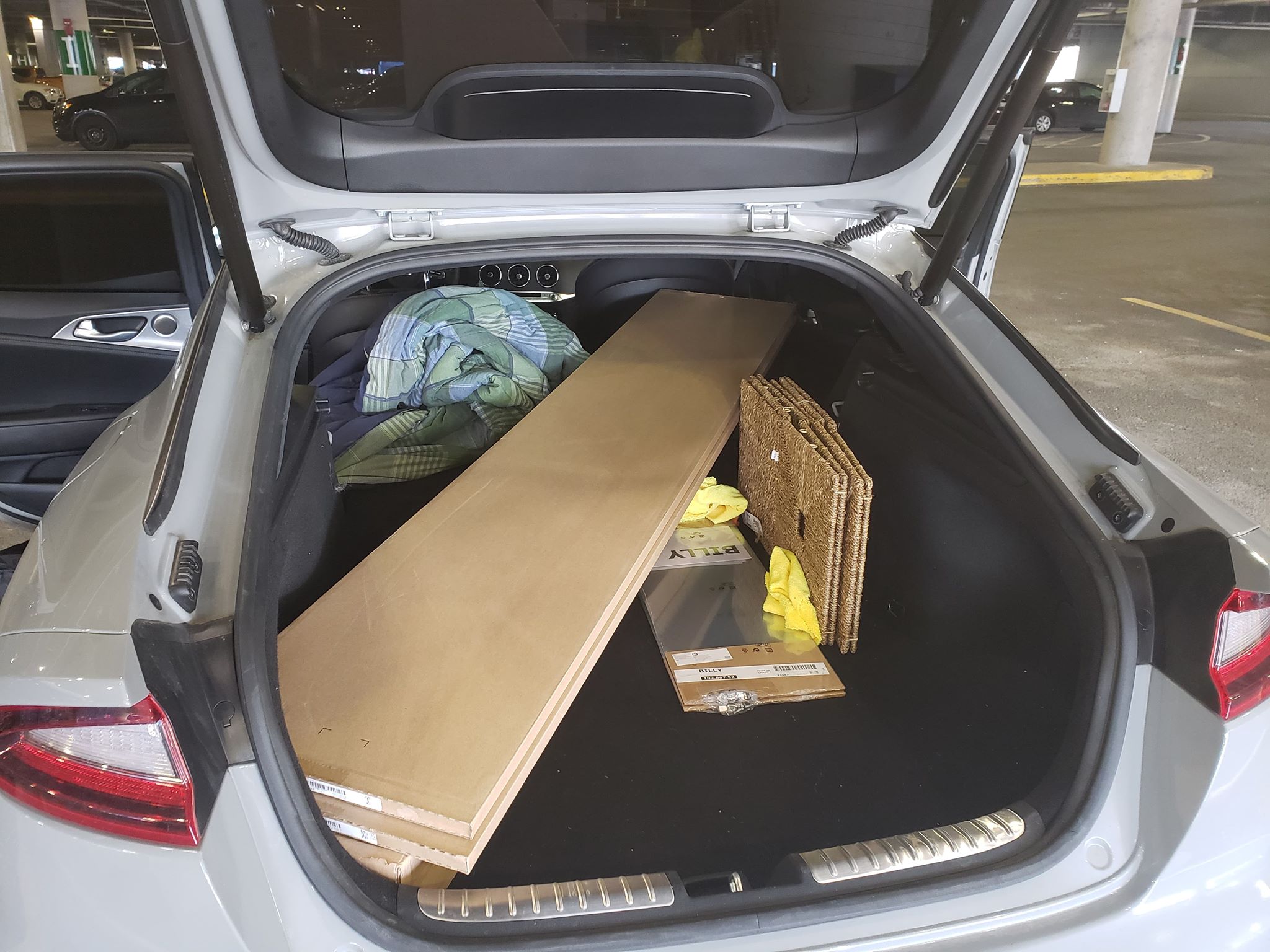 Fit an 80" Ikea Bookshelf into the hatch... r/StingerGT