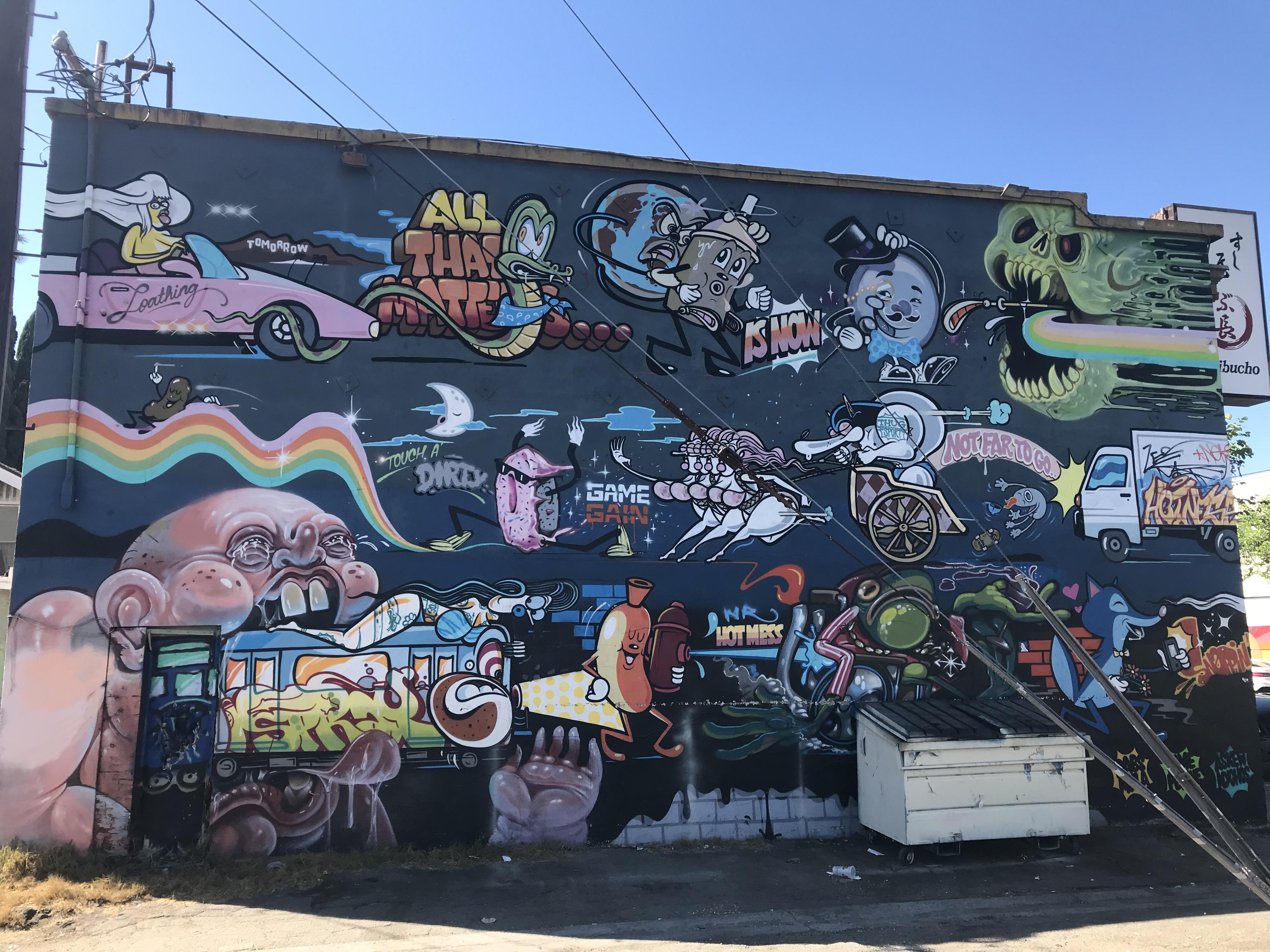 Alley mural in Los Angeles r/pics