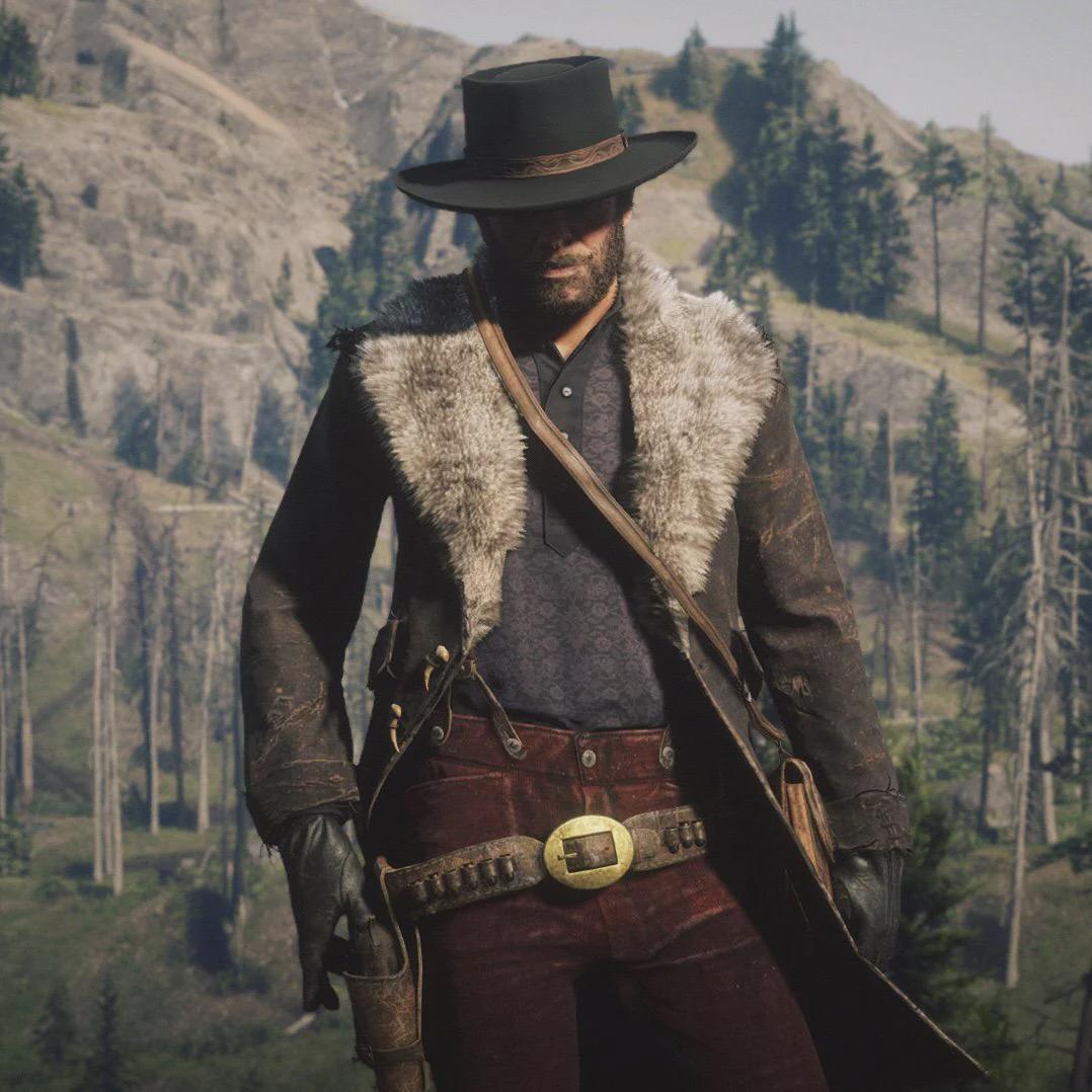 Is the wolf skin coat thats in RDR2 also in RDO? If so how can I obtain
