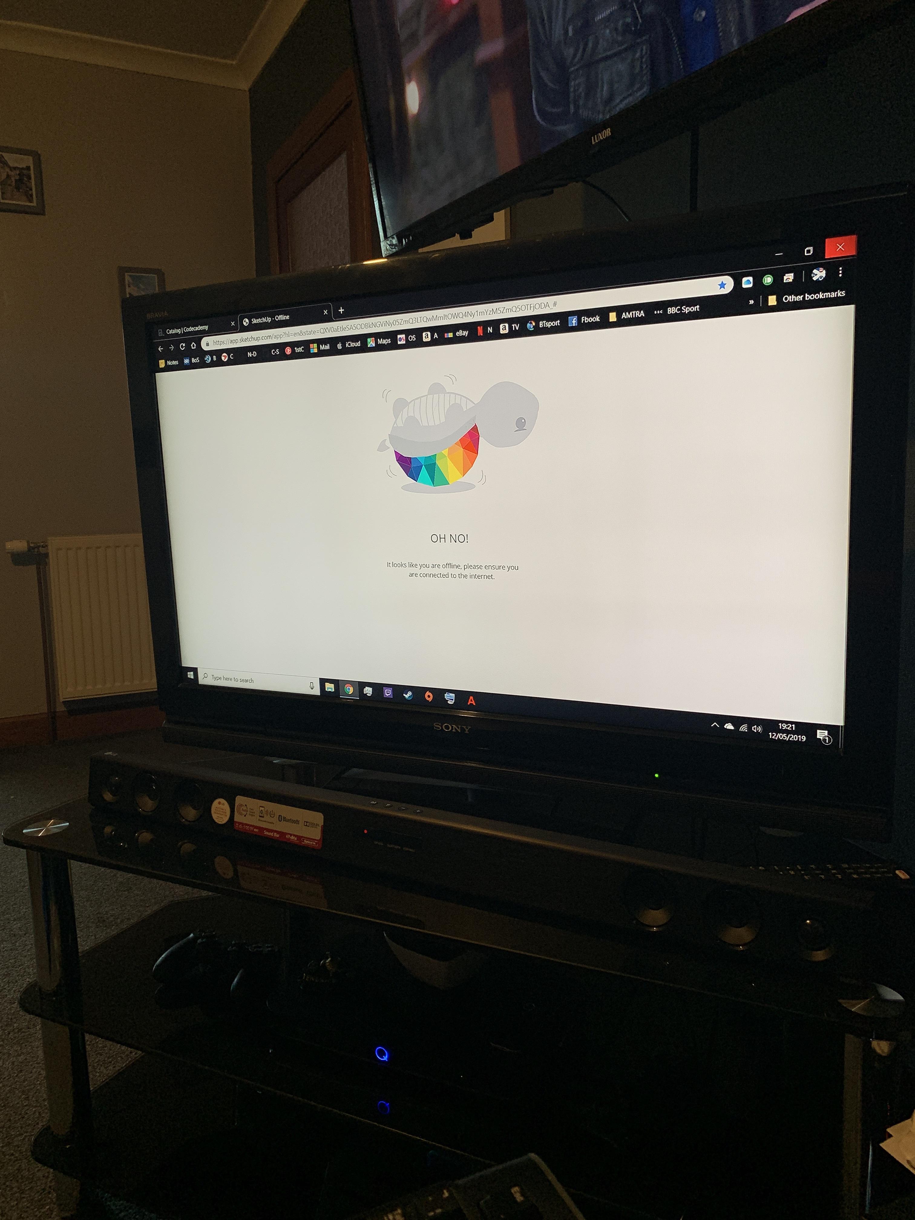 Sketchup Web App not working. My is fine but this