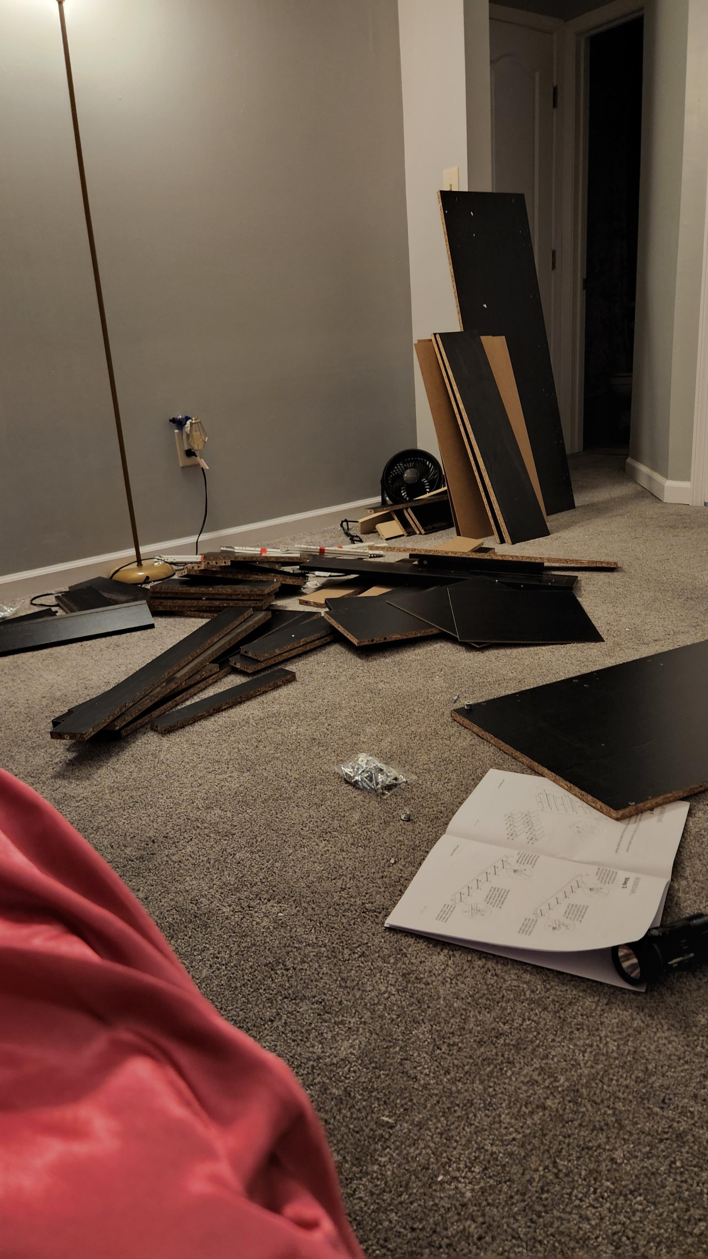 struggling to assemble my dresser? 7 drawer Hodedah dresser r