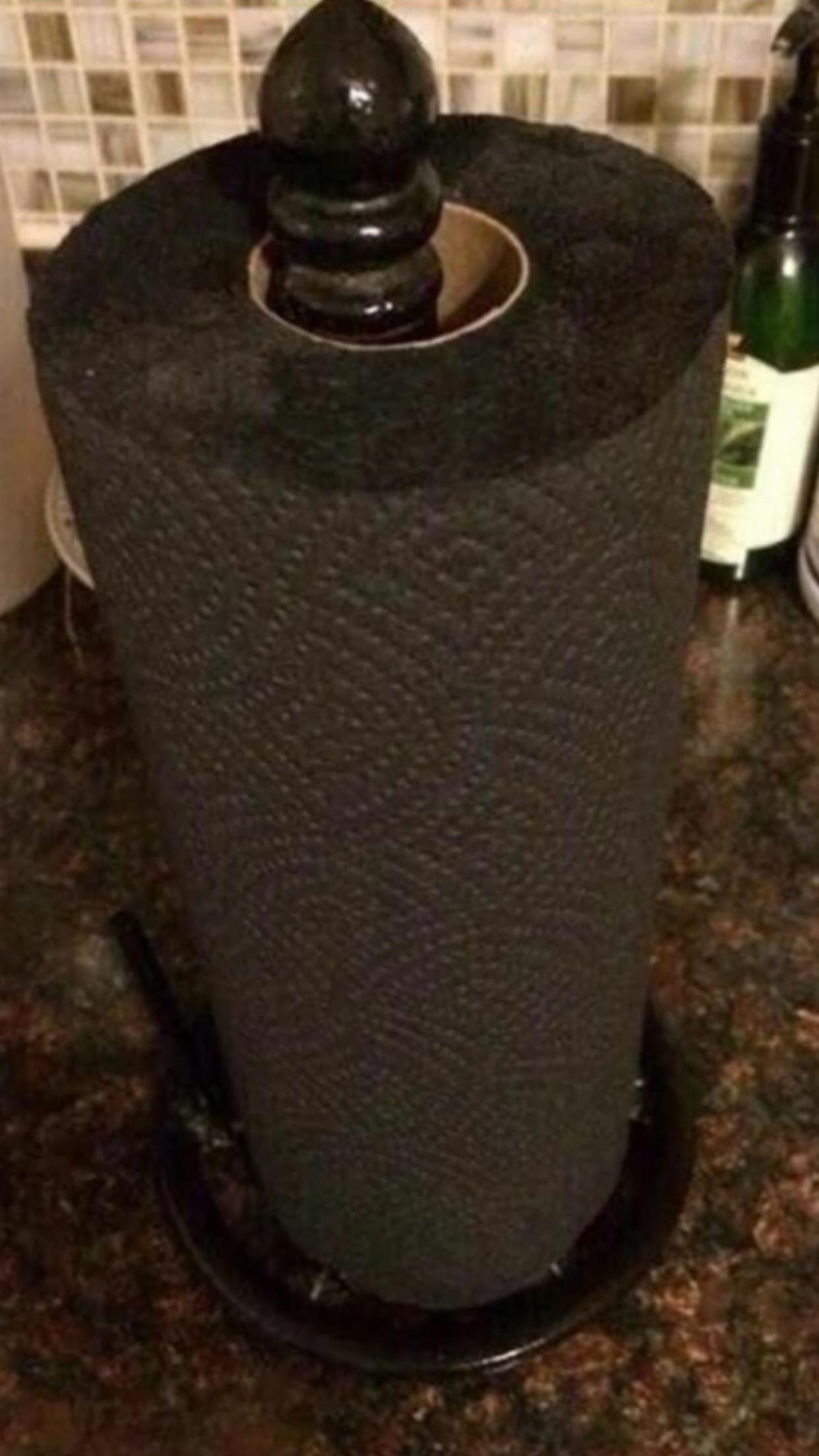 This is my new black paper towel roll. r/mildlyinteresting
