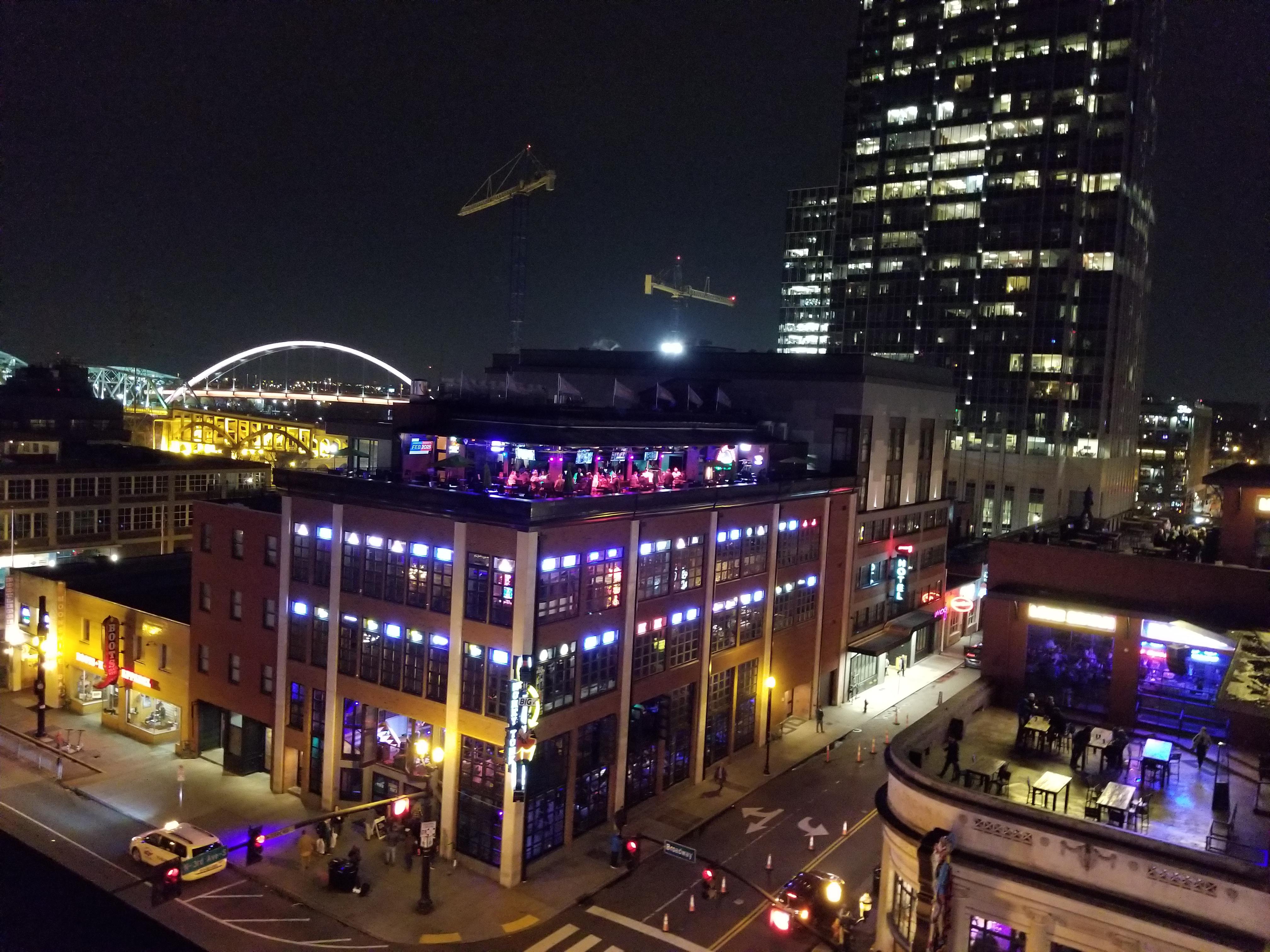 Downtown Nashville rooftop parties! r/pics