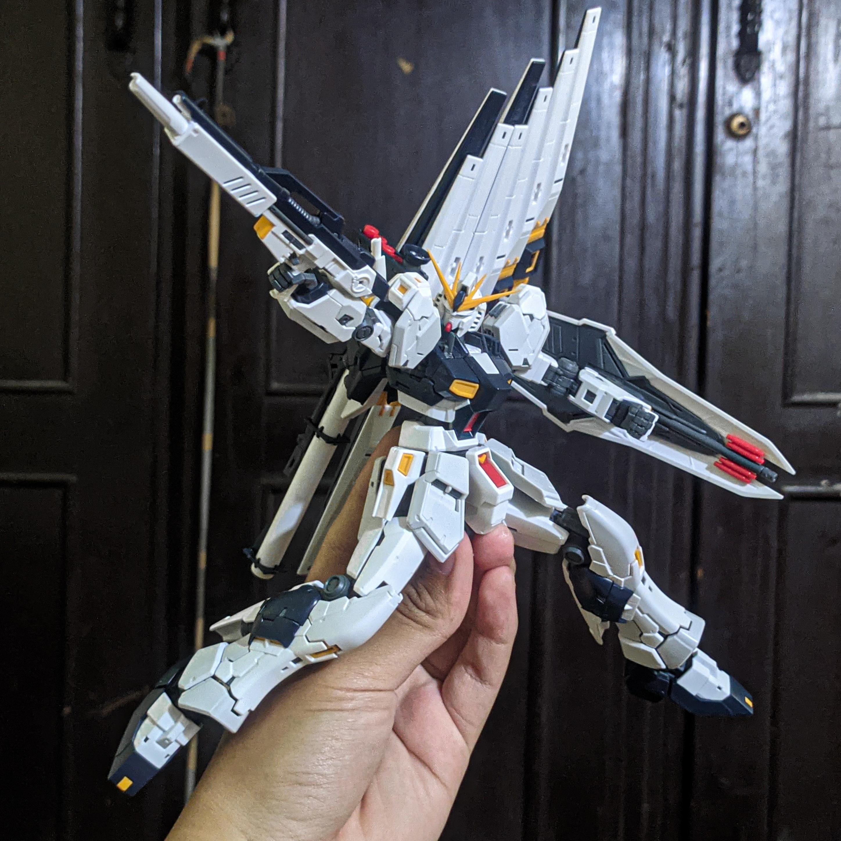 Clean Build RG Nu Gundam r/Gunpla