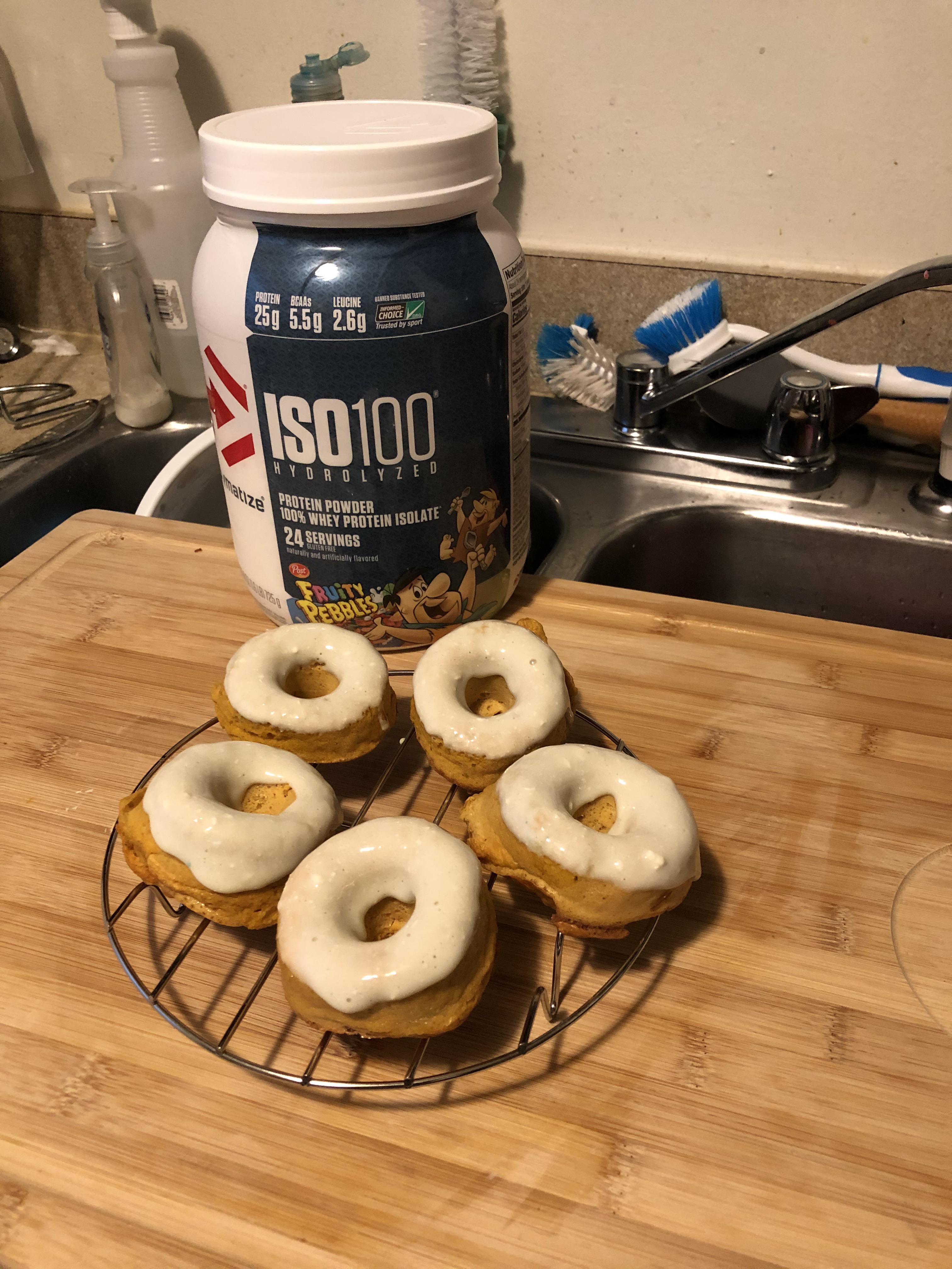 Fruity Pebbles Protein Donuts 79 cal, 7.4p each r/Volumeeating