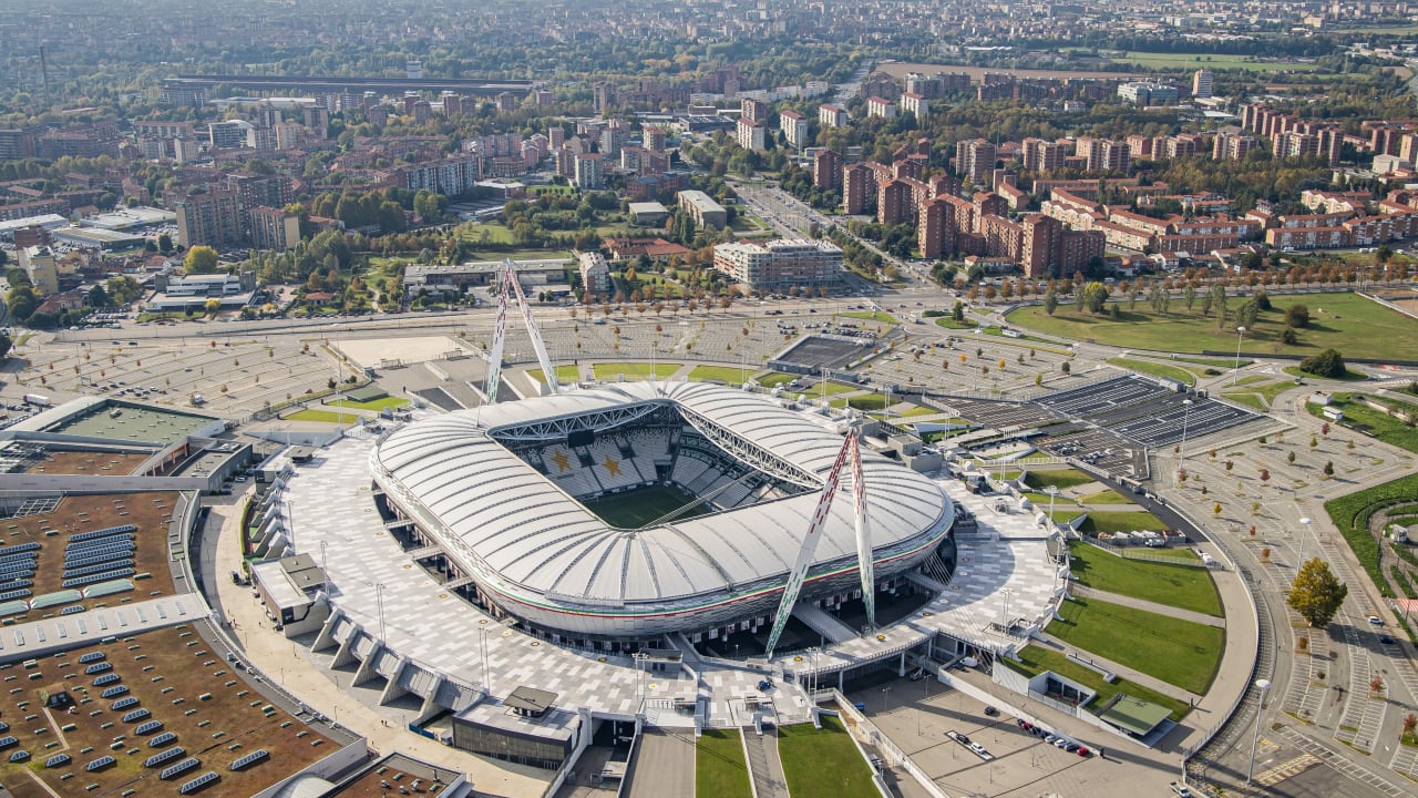 Juventus Stadium, Turin, Italy r/stadiumporn