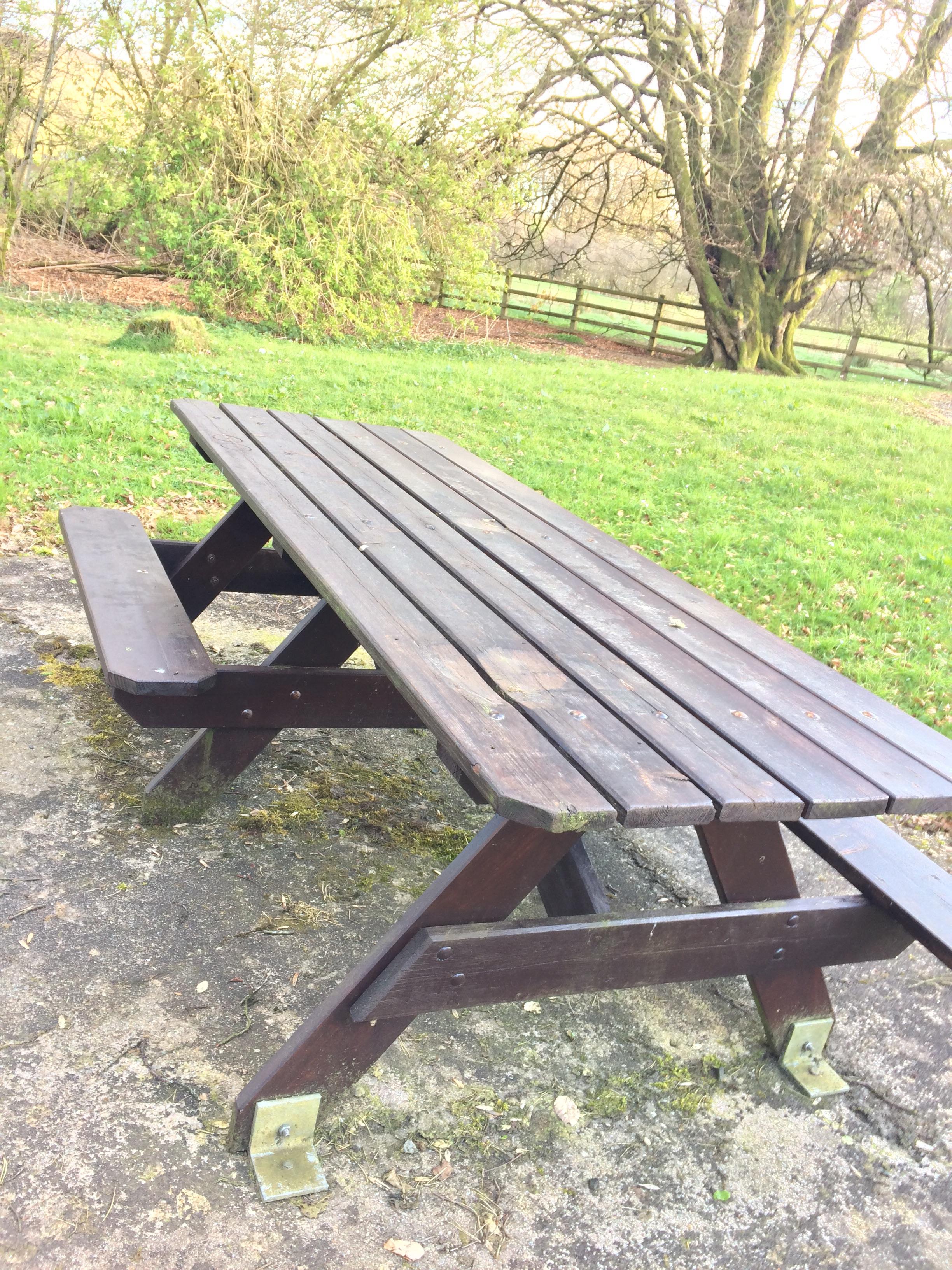 This wheelchair friendly park bench r/mildlyinteresting