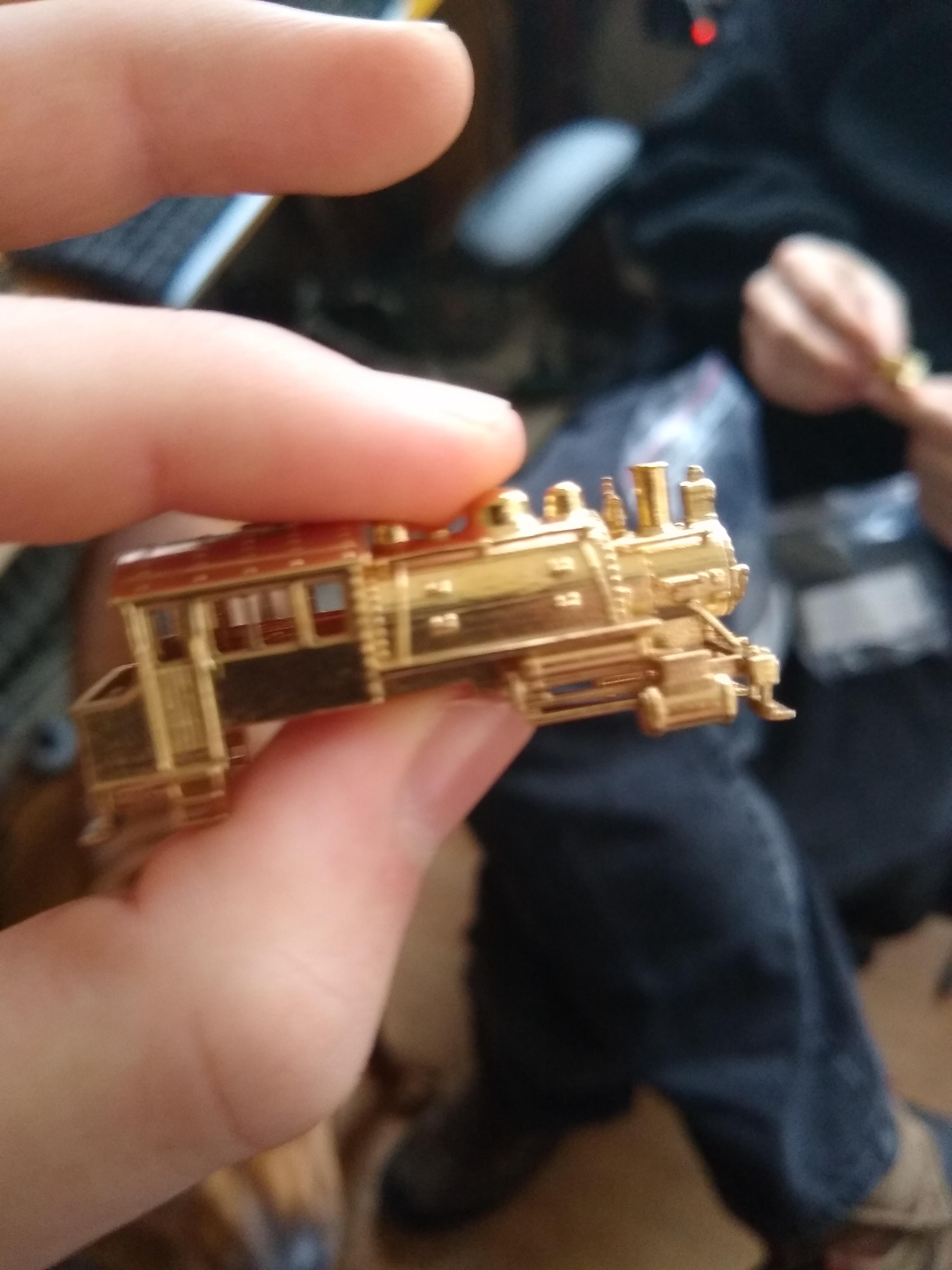 Small brass z scale saddle tank steam engine : r/modeltrains