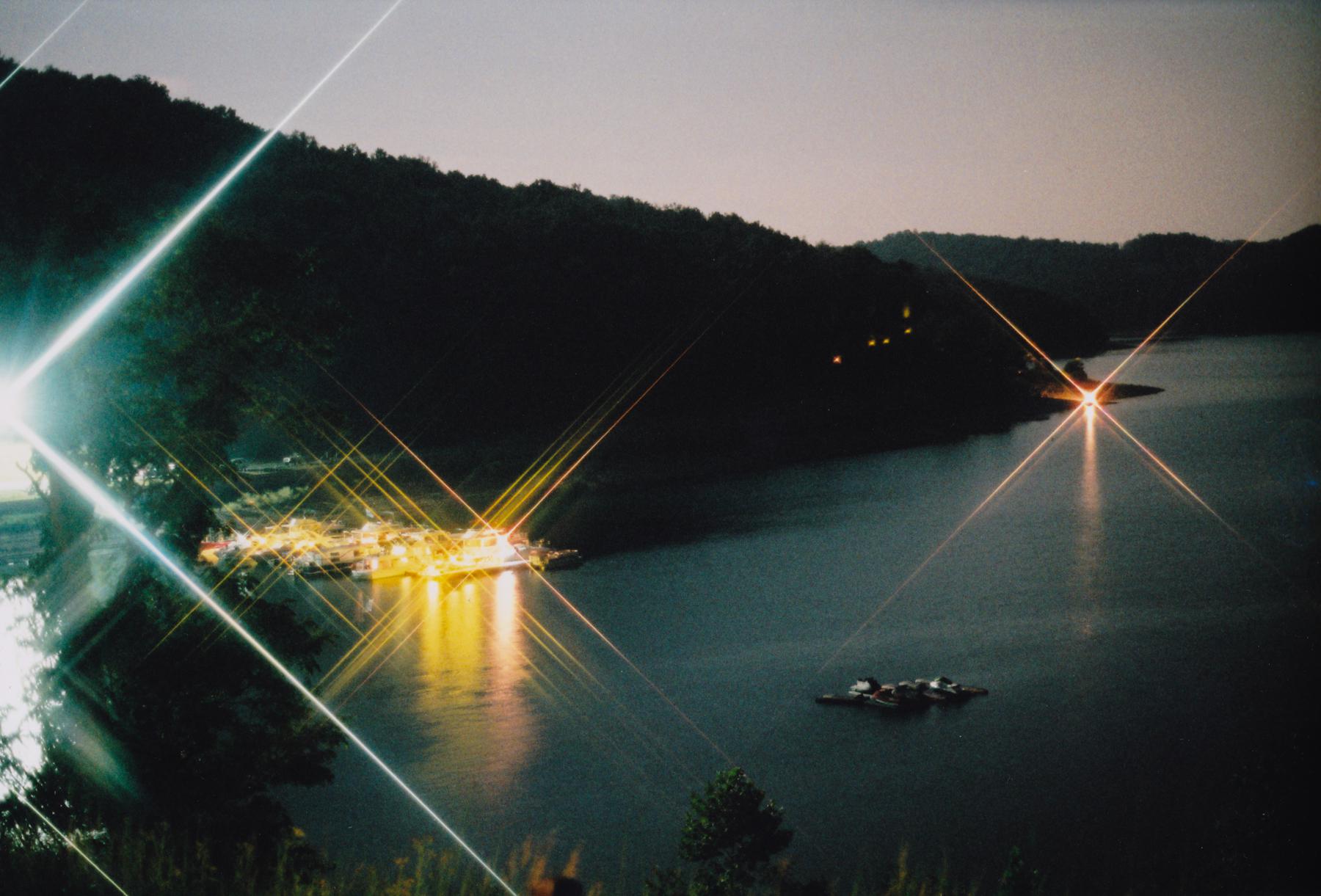 Tygart Lake from lodge at night with star filter r/WestVirginia