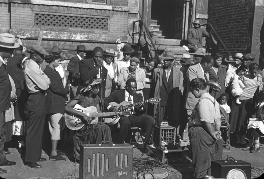 Maxwell Street, Chicago (crosspost from r/OldSchoolCoolMusic) r/blues