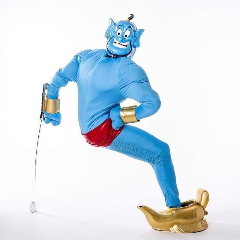 His best onelegged Halloween costume yet! interestingasfuck