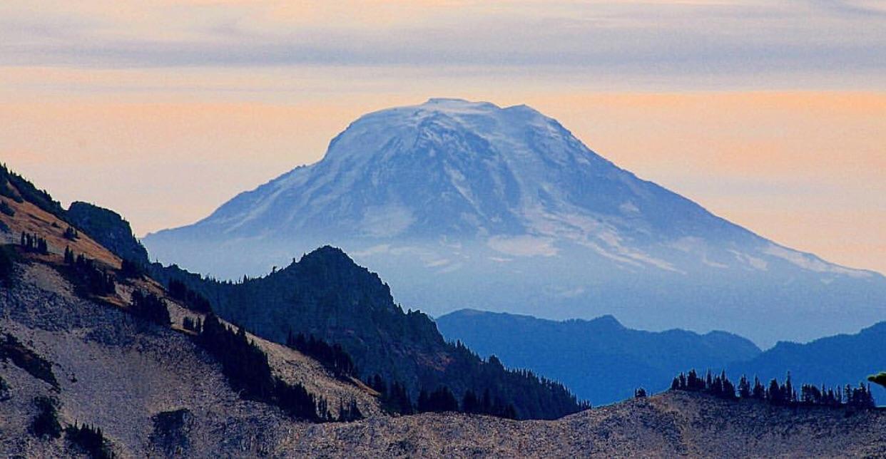 Mt. Adams from Paradise, Washington. [OC] [1242x644] r/EarthPorn
