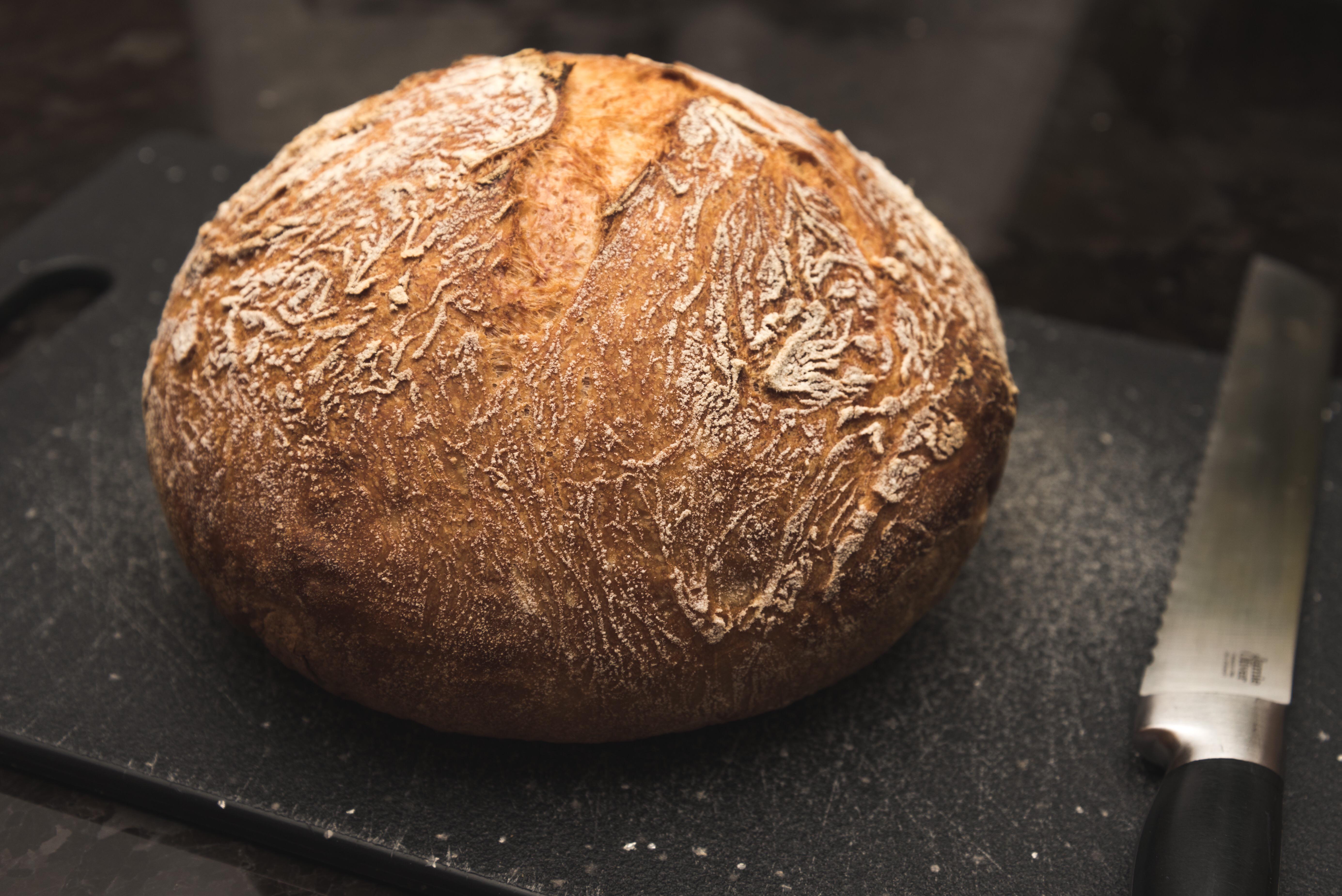 Just some white bread made from poolish r/Baking