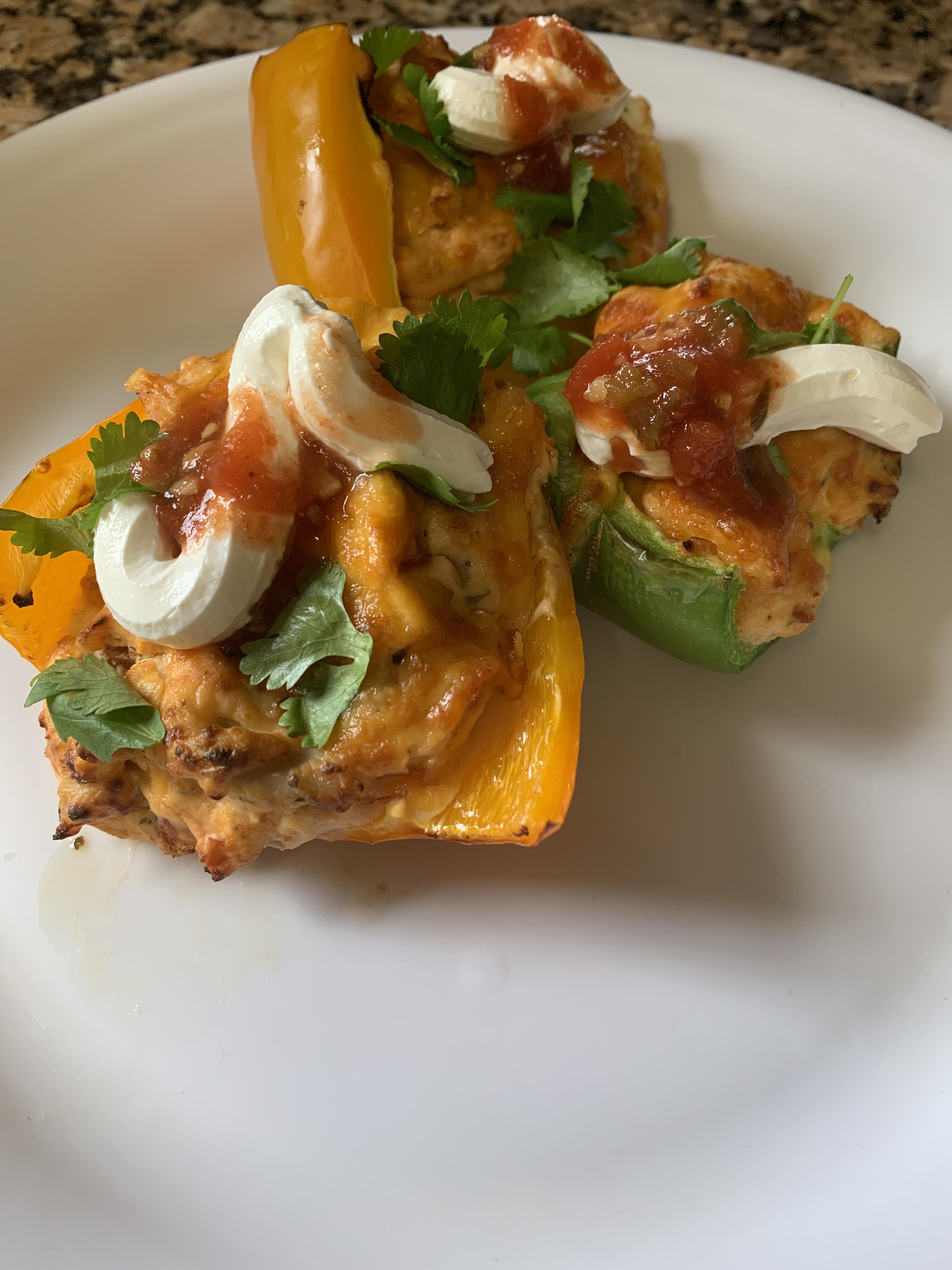 Stuffed Bell Peppers with Sour Cream & Salsa r/ketorecipes